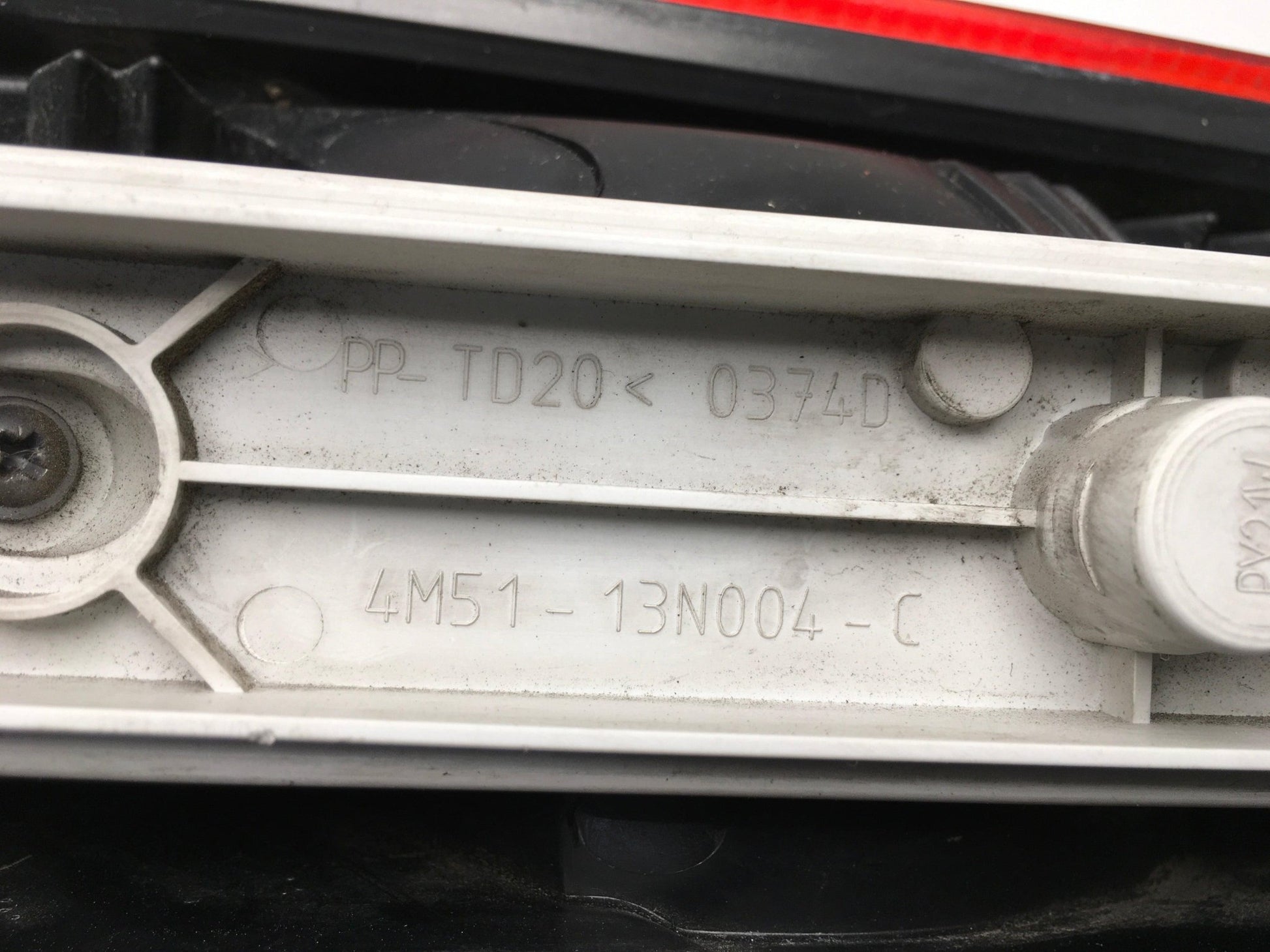 Piloto dcho Ford Focus II turnier - 4M5113N004C_