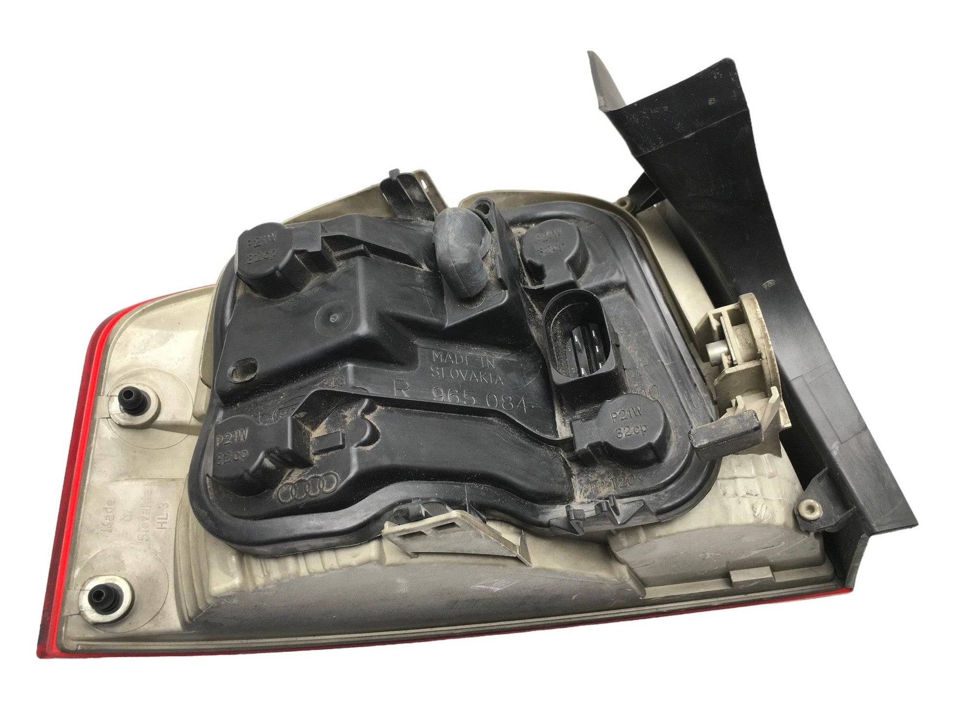 Piloto derecho Audi A4 B7 - 8E5945096