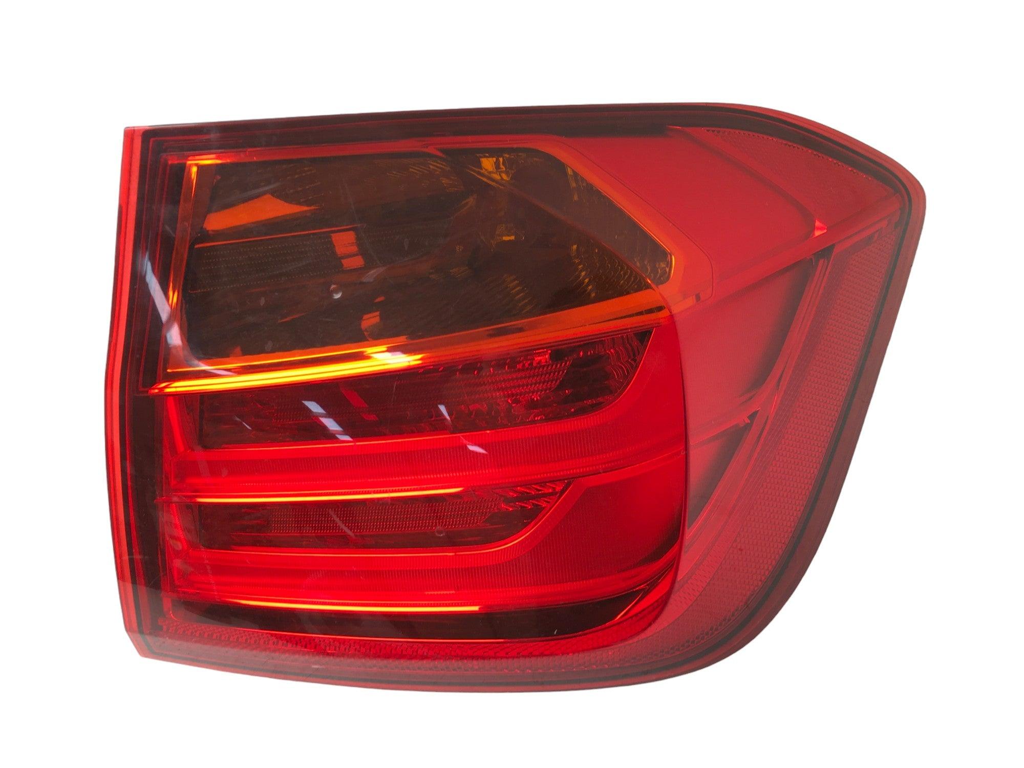 Piloto derecho BMW F30 - 63217259894