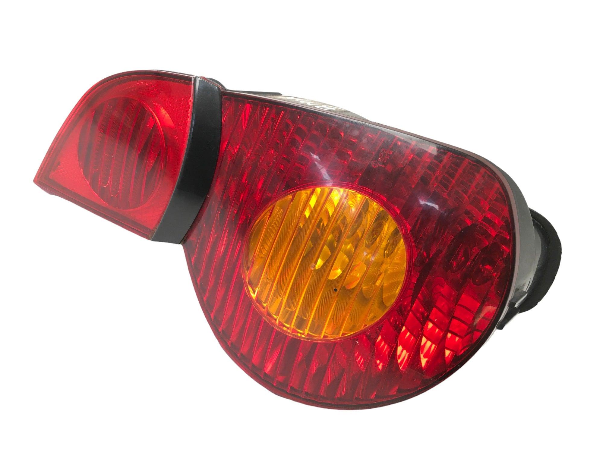 Piloto derecho BMW Z4 E85 - 63217165724