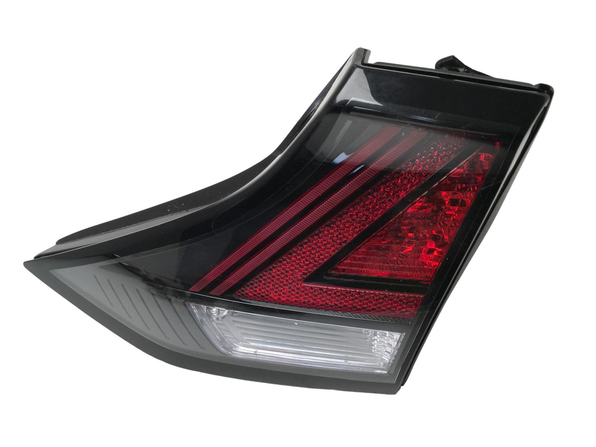 Piloto derecho Hyundai Ionic - 92404G2200