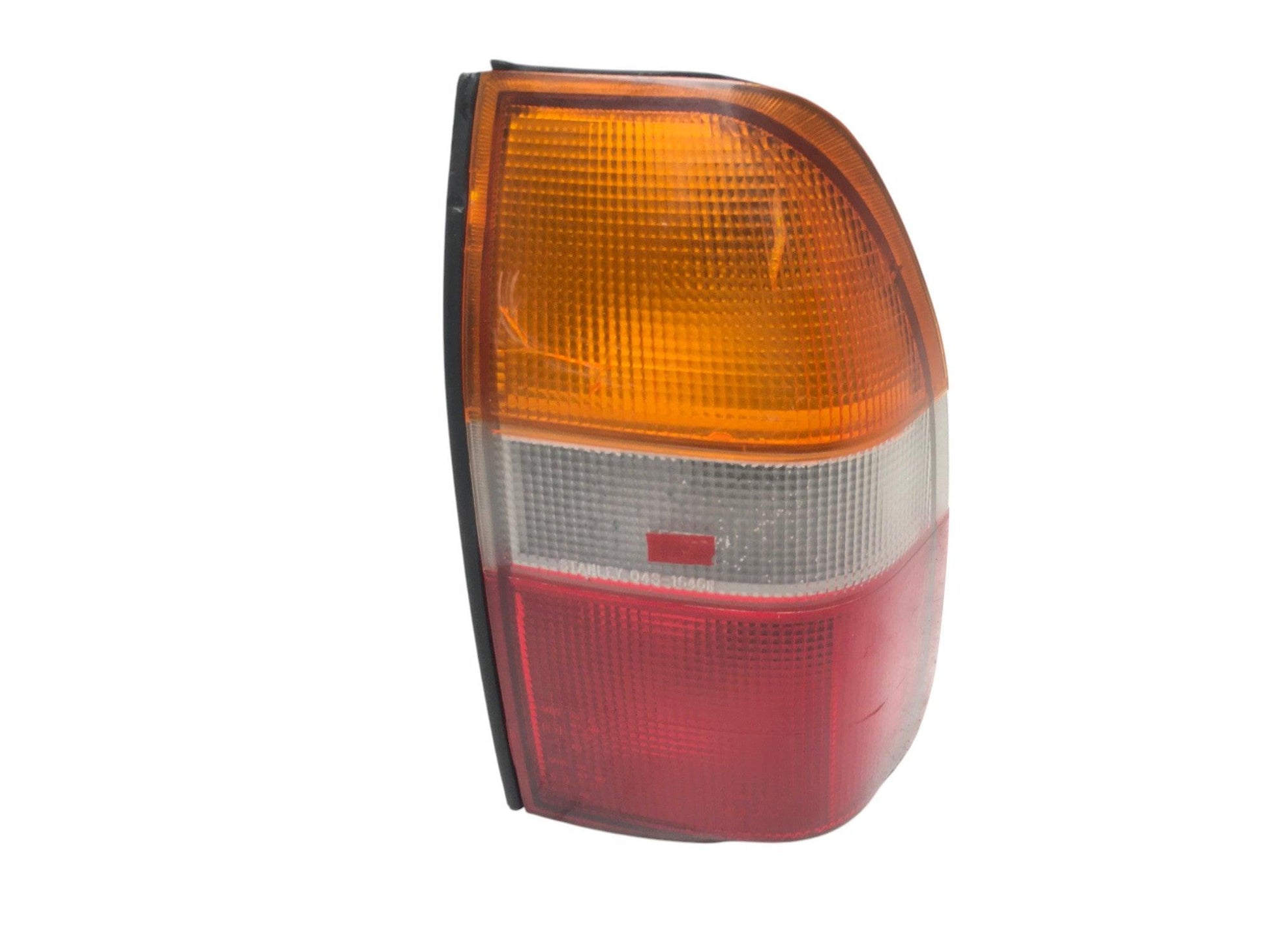 Piloto derecho Mitsubishi L200 K 6/7 - MR296240