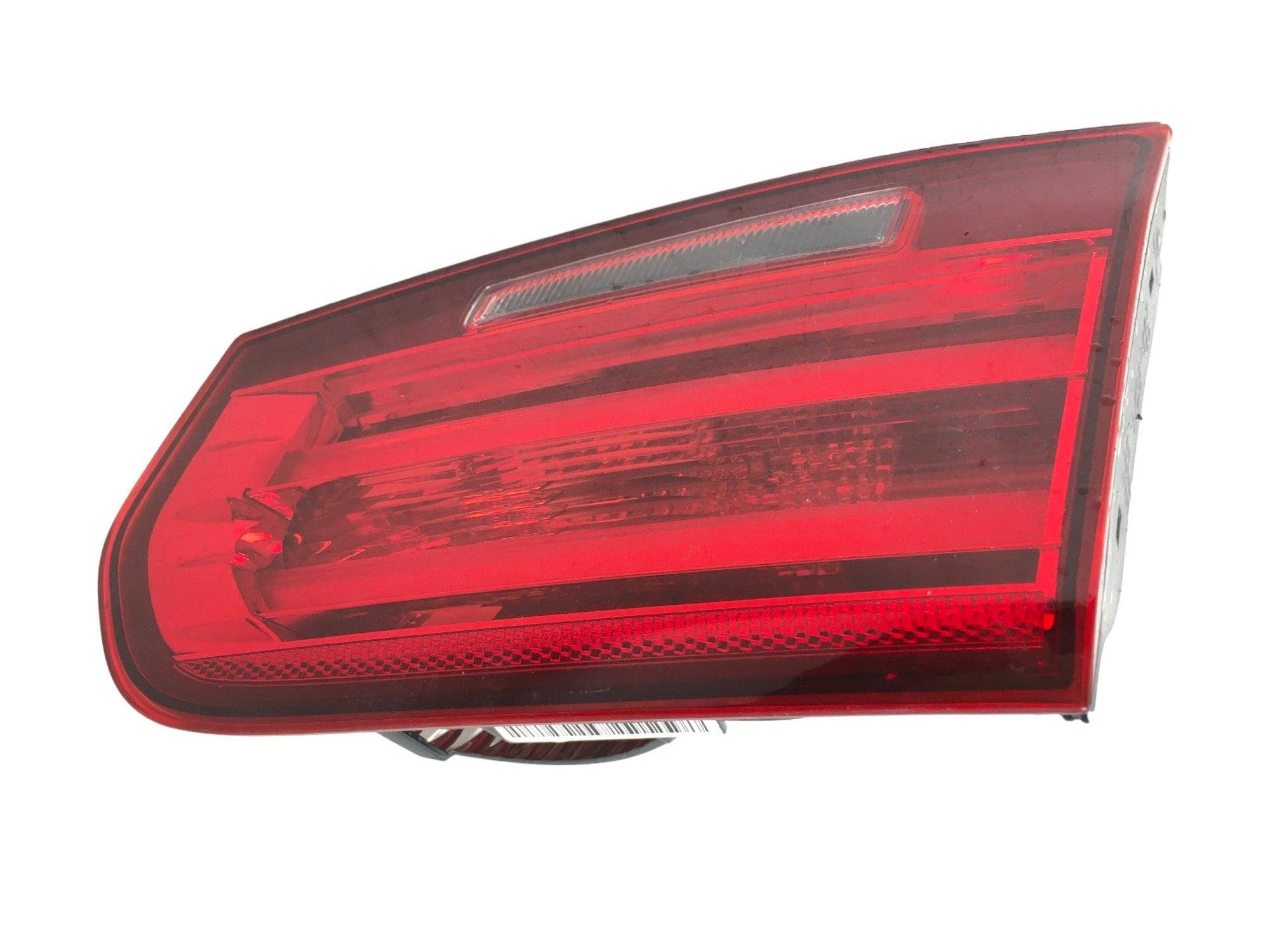 Piloto derecho porton BMW F30 - 63217259916