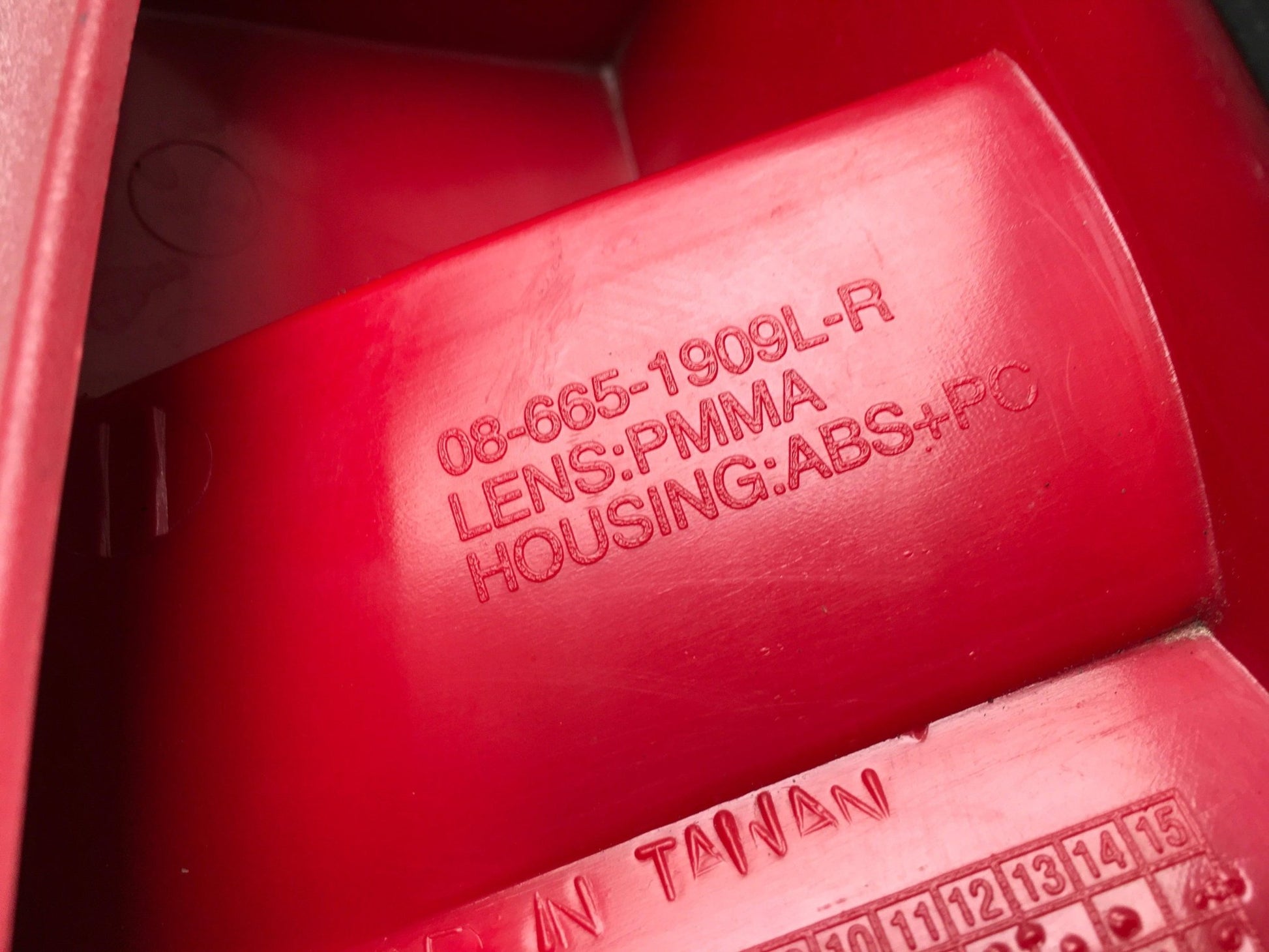 Piloto derecho Skoda Octavia II 1Z - 086651909R