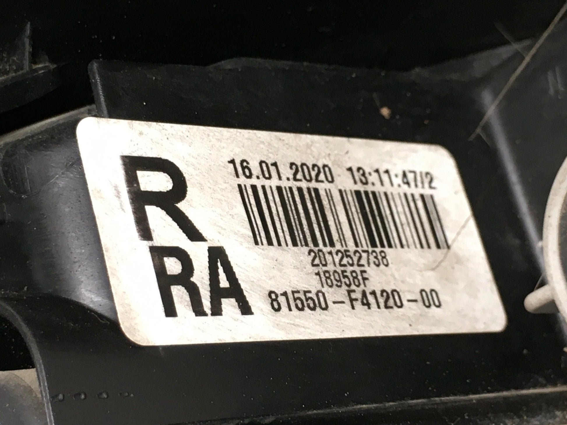 Piloto derecho Toyota C - HR - 81550F4120