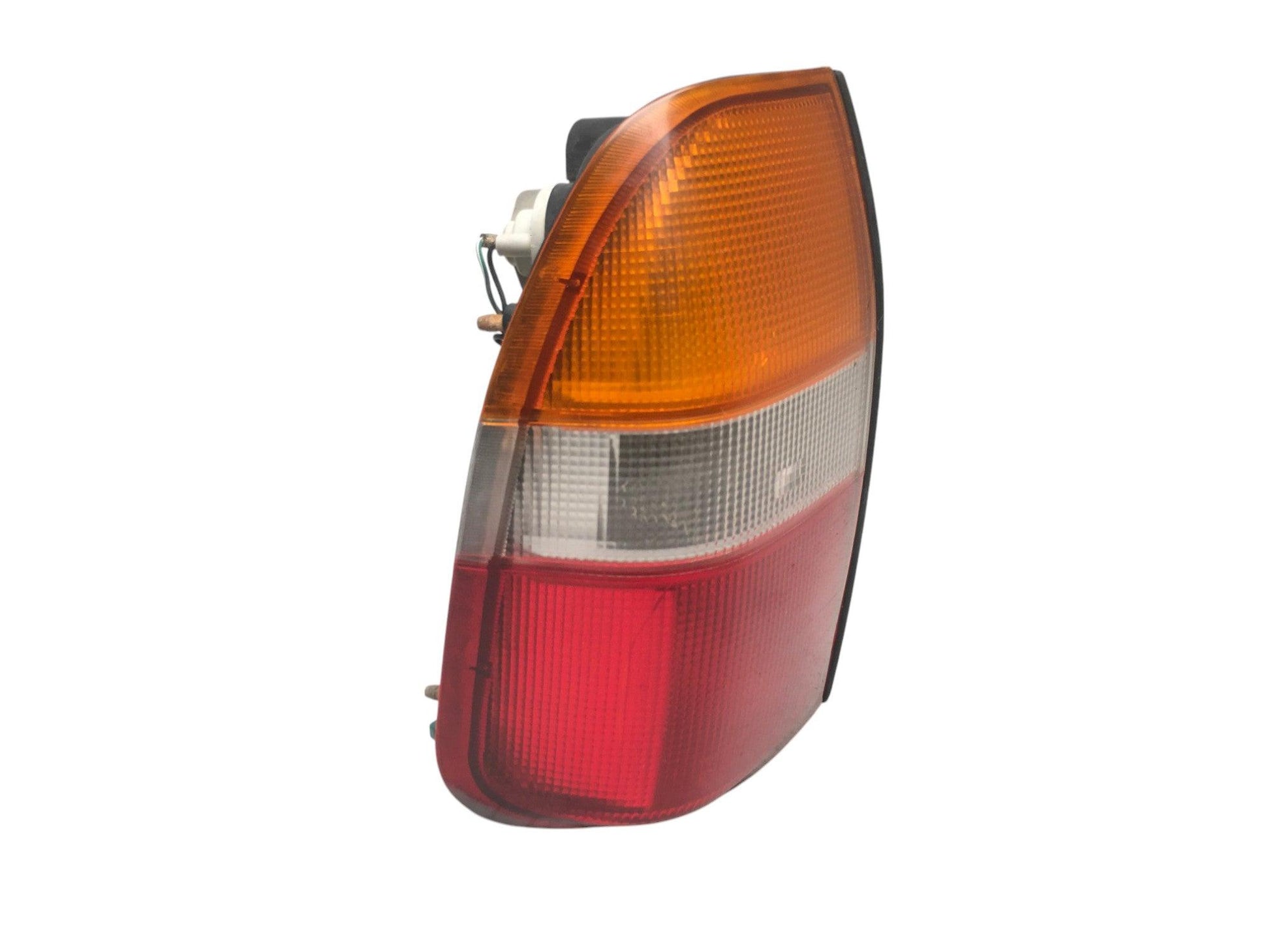 Piloto izquierdo Mitsubishi L200 K 6/7 - MR296239