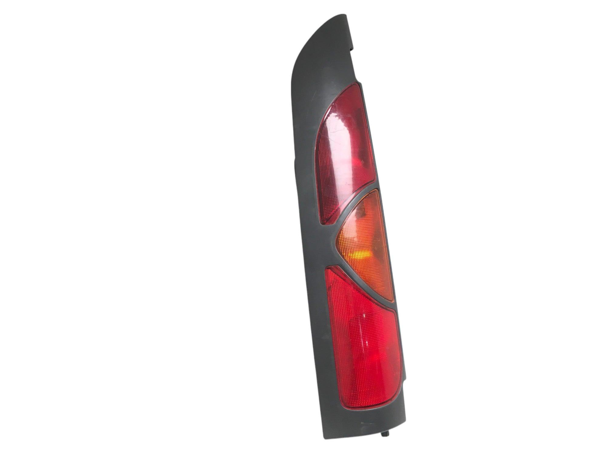 Piloto izquierdo Renault Kangoo I - 8300103284