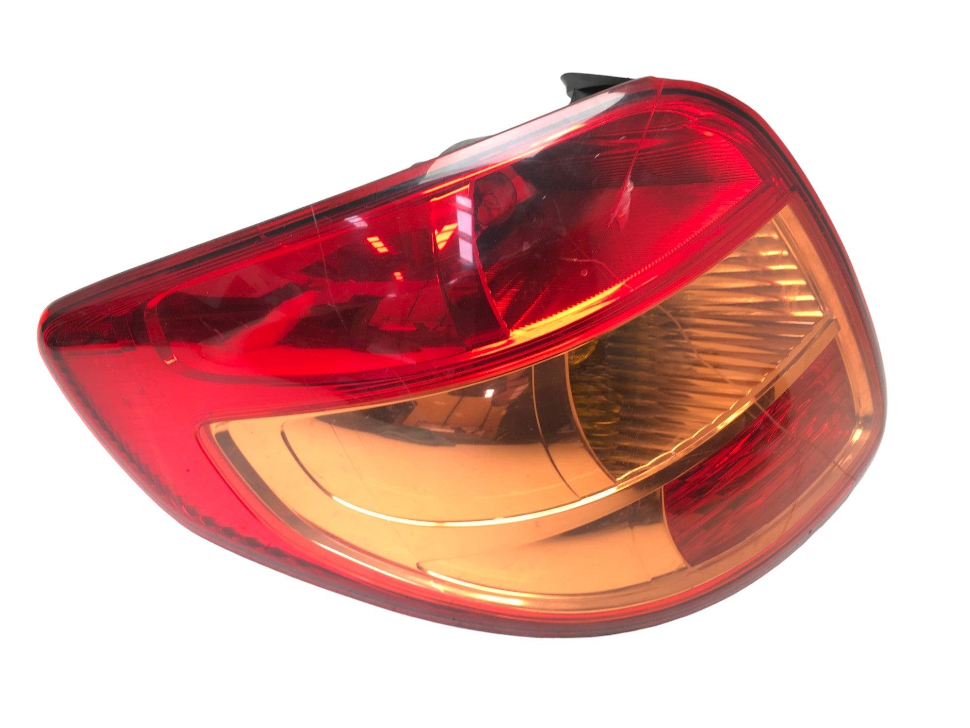 Piloto izquierdo Suzuki SX4 - 22016684 _