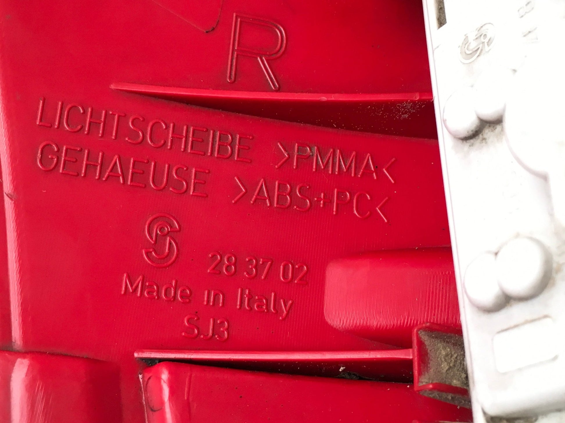 Piloto tra dcho Audi A4 B6 Avant - 8E9945096