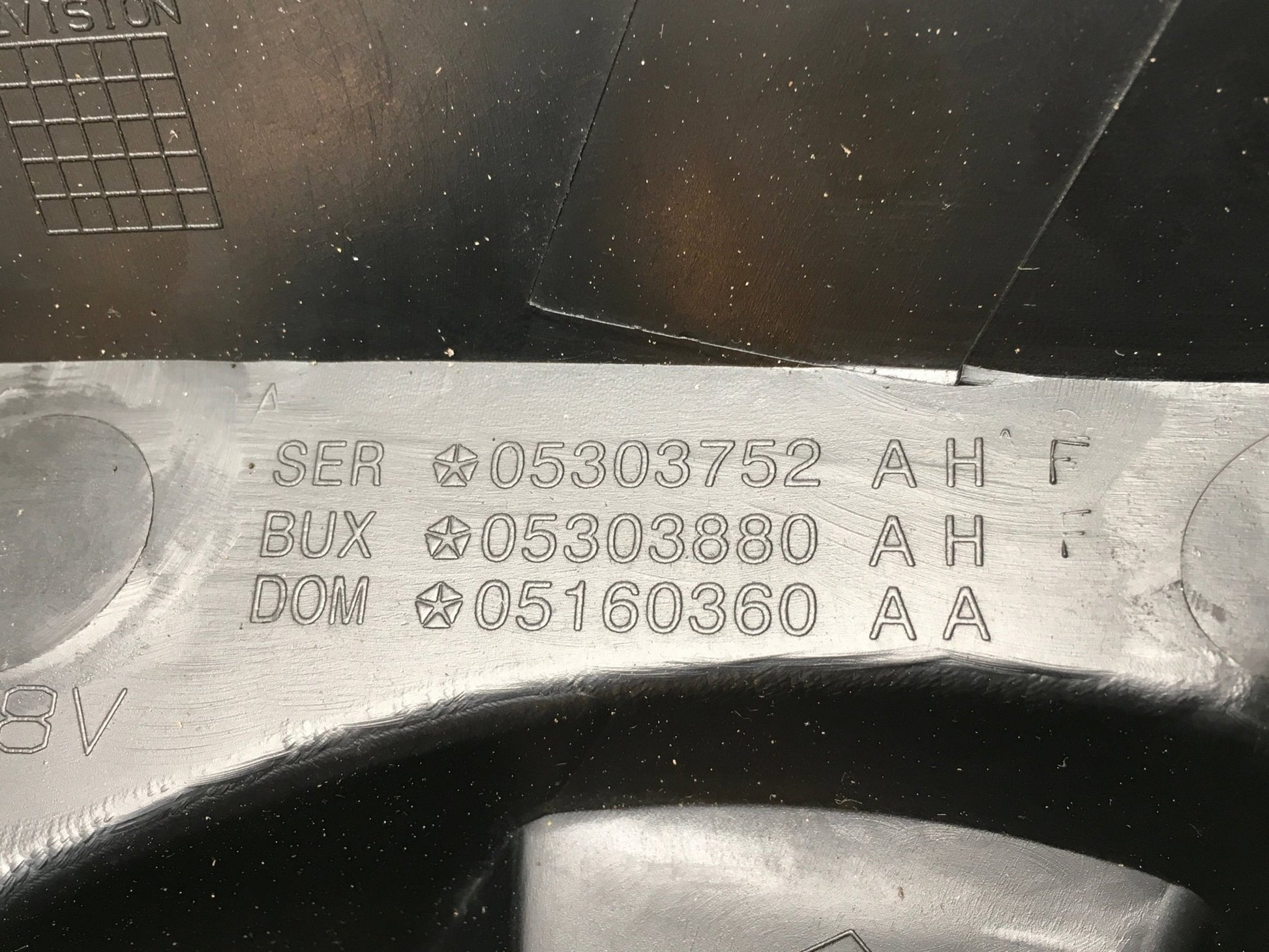 Piloto tra dcho Dodge Caliber - 05303752AH