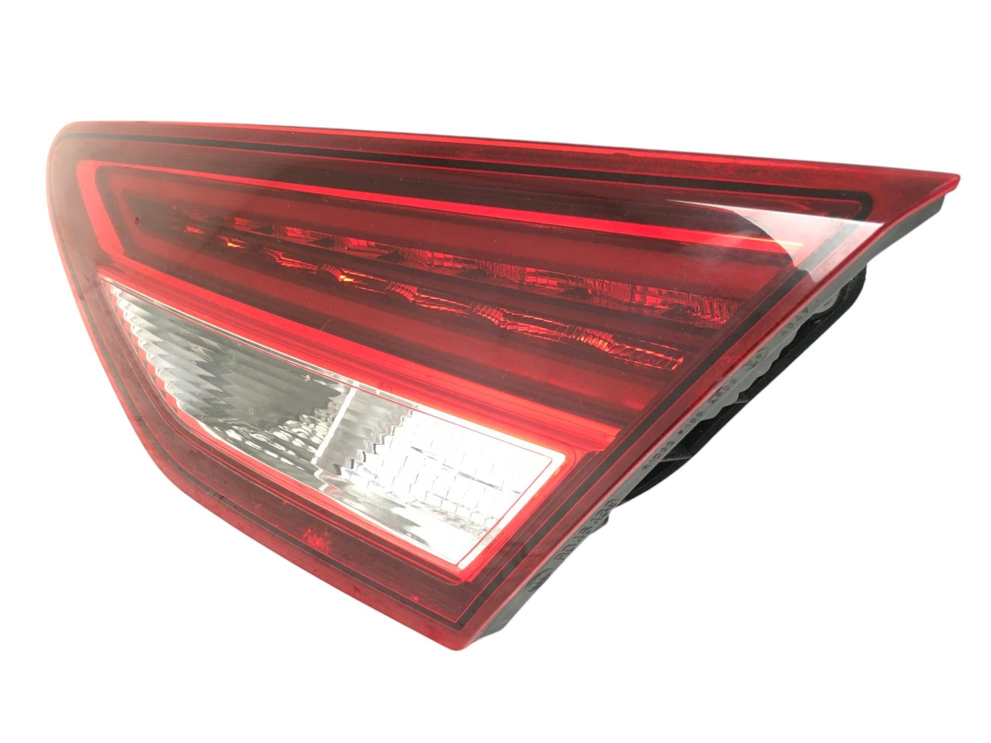 Piloto tra dcho Seat Leon III 5F - 8L0941822D