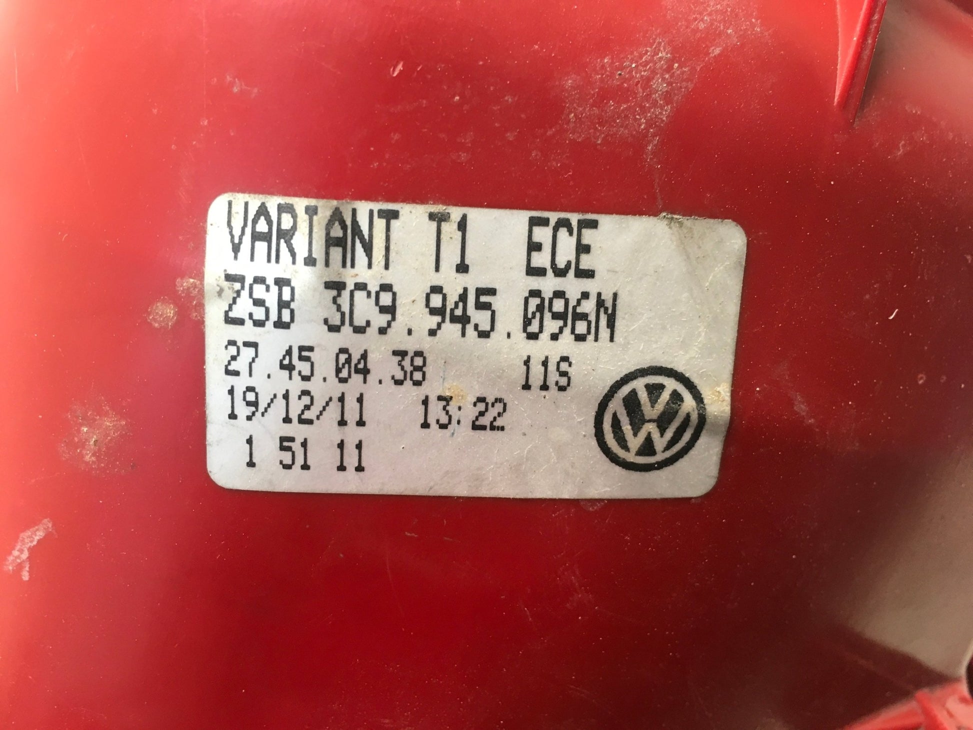 Piloto tra dcho VW Passat B6 3C Variant - 3C9945096N