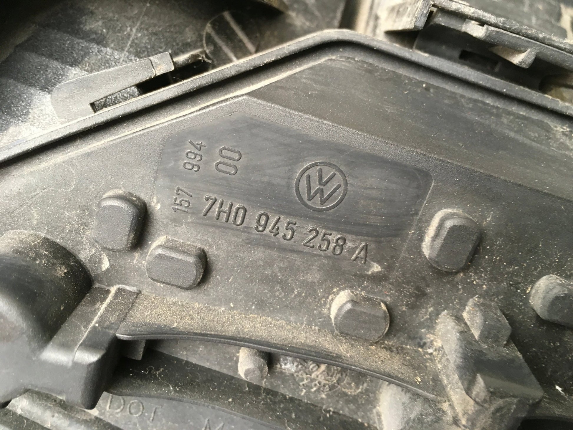 Piloto tra dcho VW T5 - 7H0945258A _