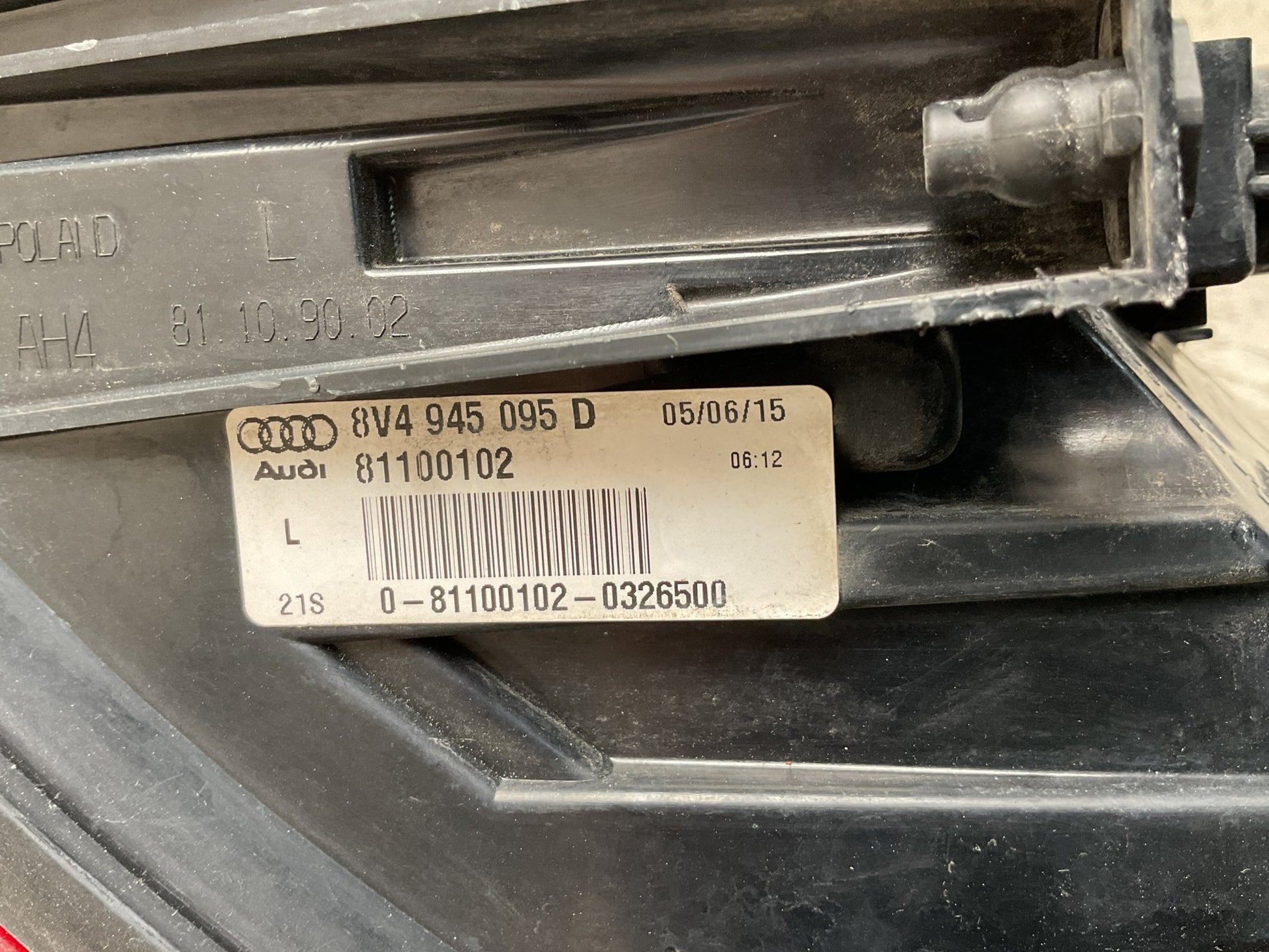 Piloto tra izq Audi A3 8V 2012 - 2020 - 8V4945095D