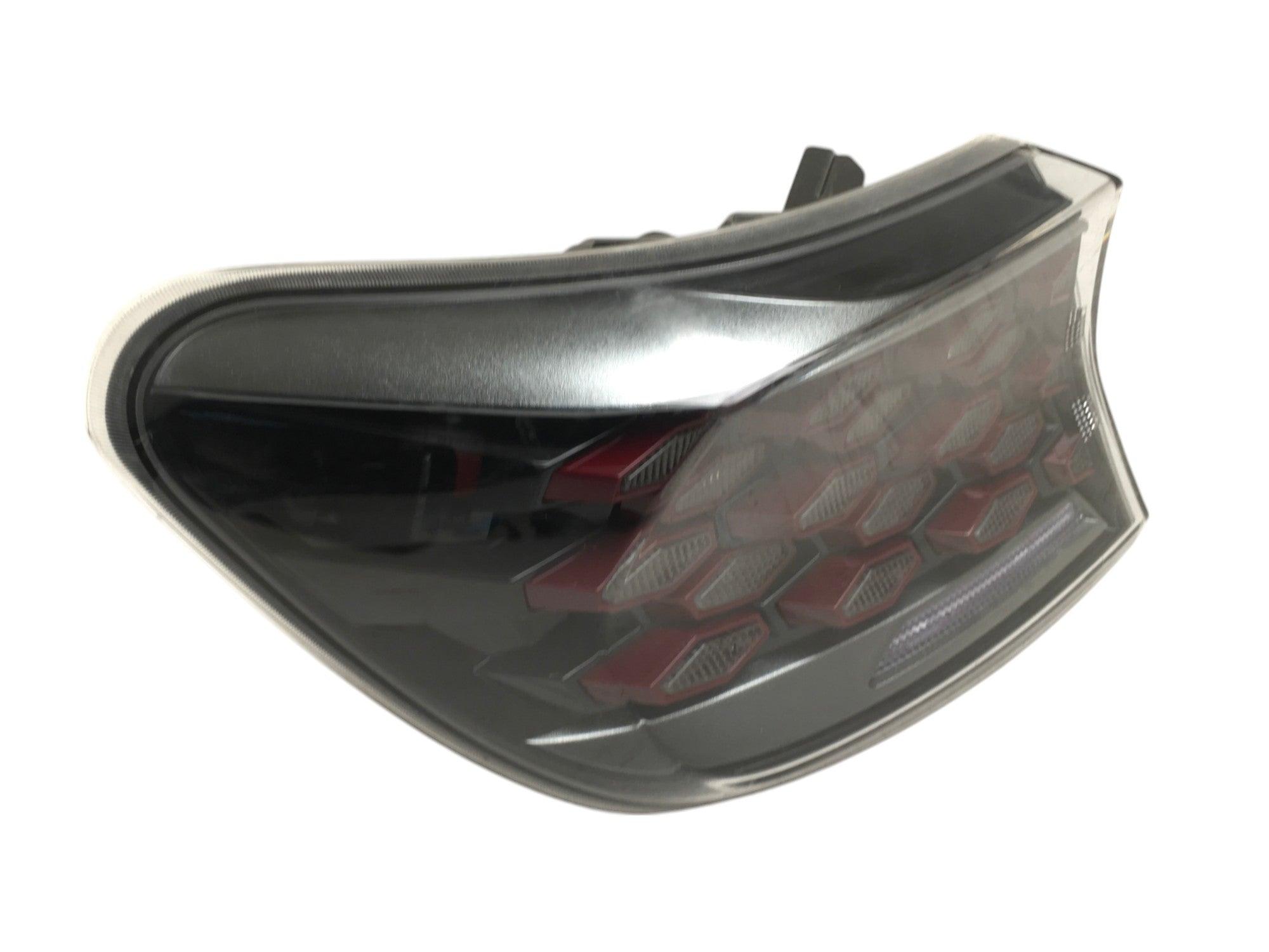 Piloto tra izq Kia Ceed III GT - 92401J7500