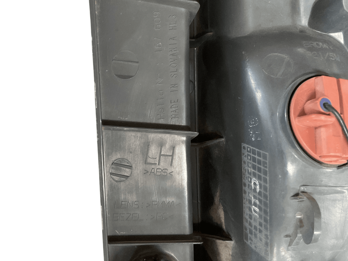 Piloto tra izq KIA Ceed SW 07-14 924031H300