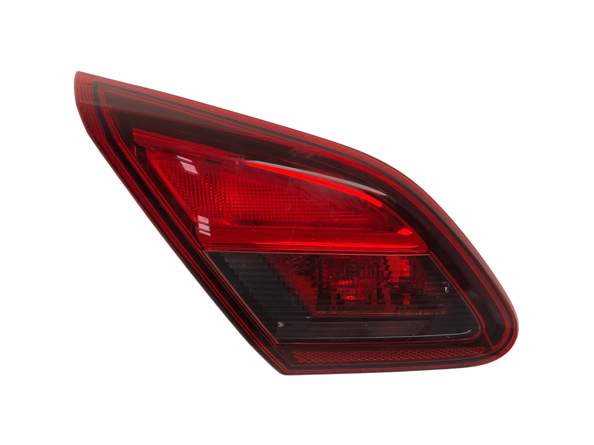 Piloto tra izq Opel Corsa E 14-19