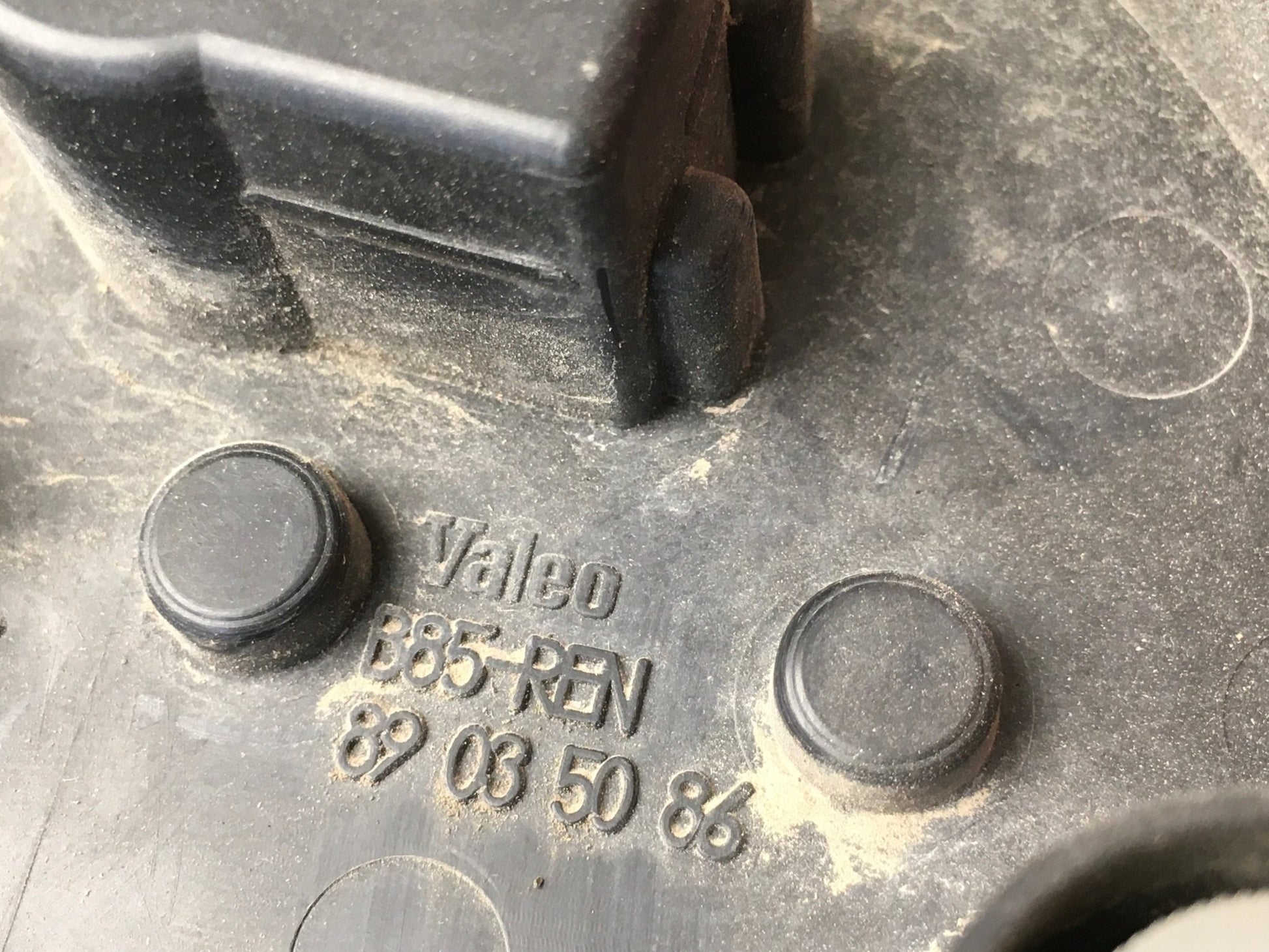 Piloto tra izq Renault Clio III Coupe - 89035086