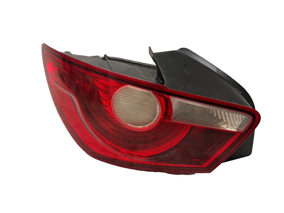 Piloto tra izq SEAT Ibiza IV 08-17 - 6J3945095