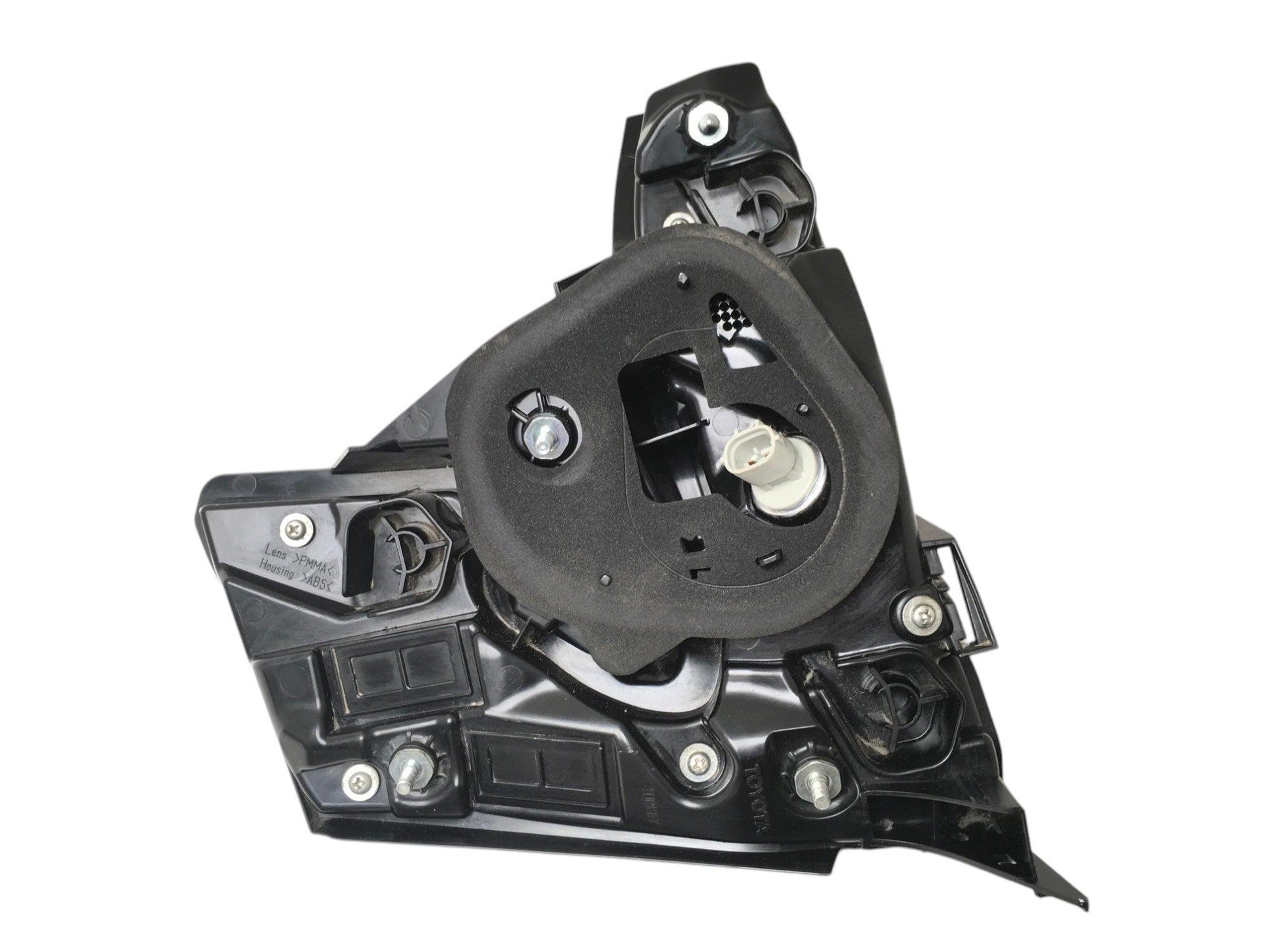 Piloto tra izq Toyota C - HR I - 81590F4120