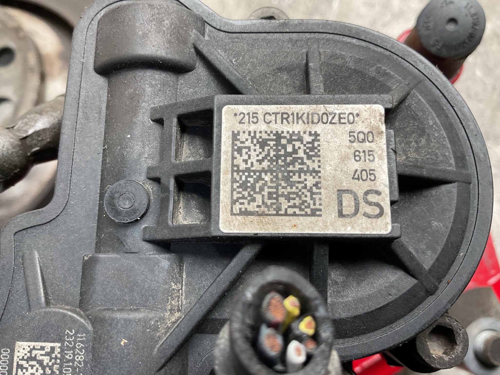 Pinas freno traseras VW 20212 2020 - 5Q0615405 _