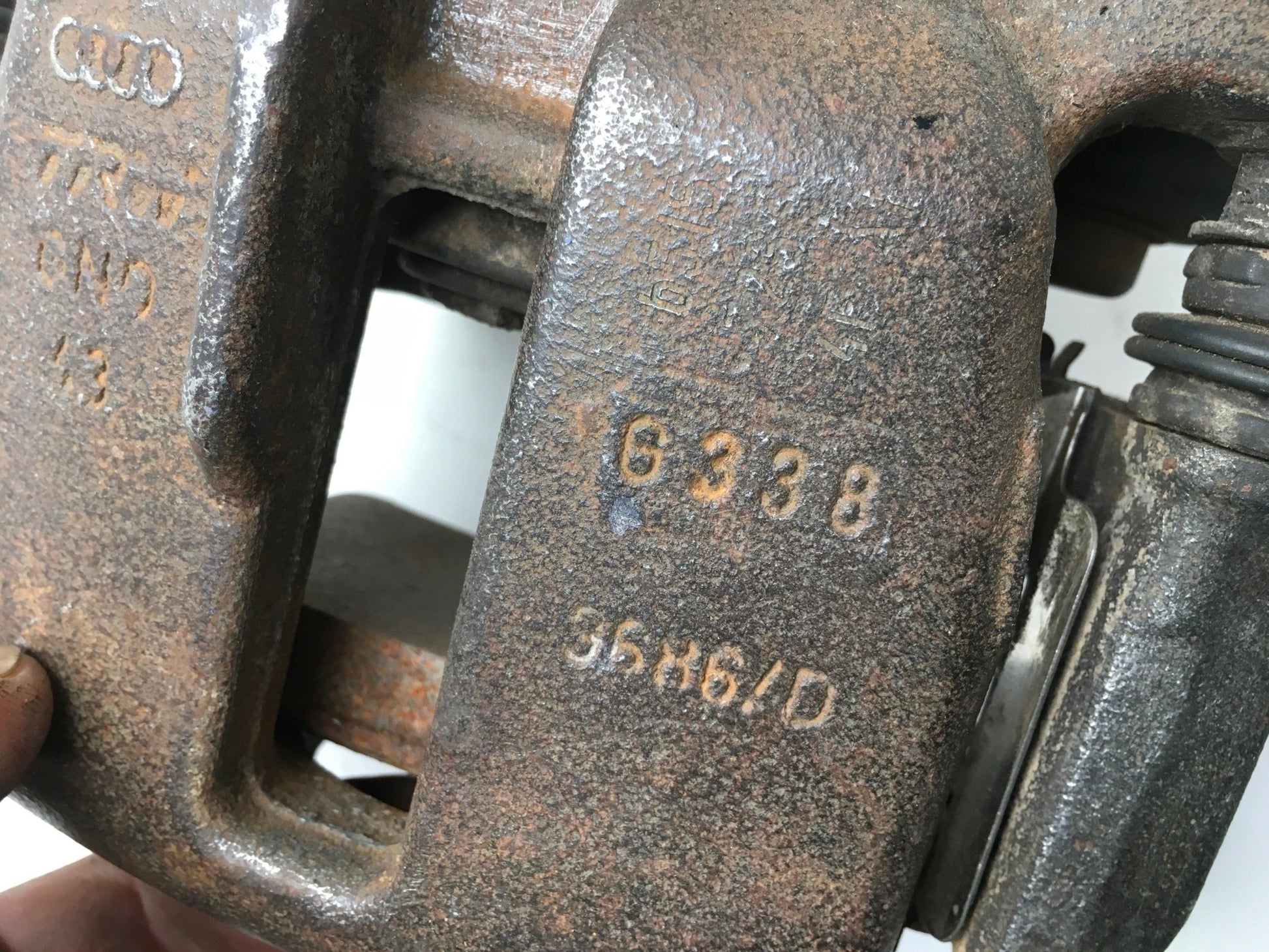 Pinza freno tra dcha Audi A6 C6 - 4F0615404H