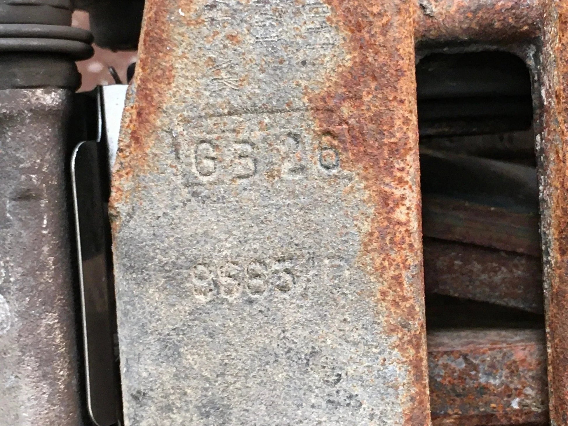 Pinza freno tras izq Audi A6 4F