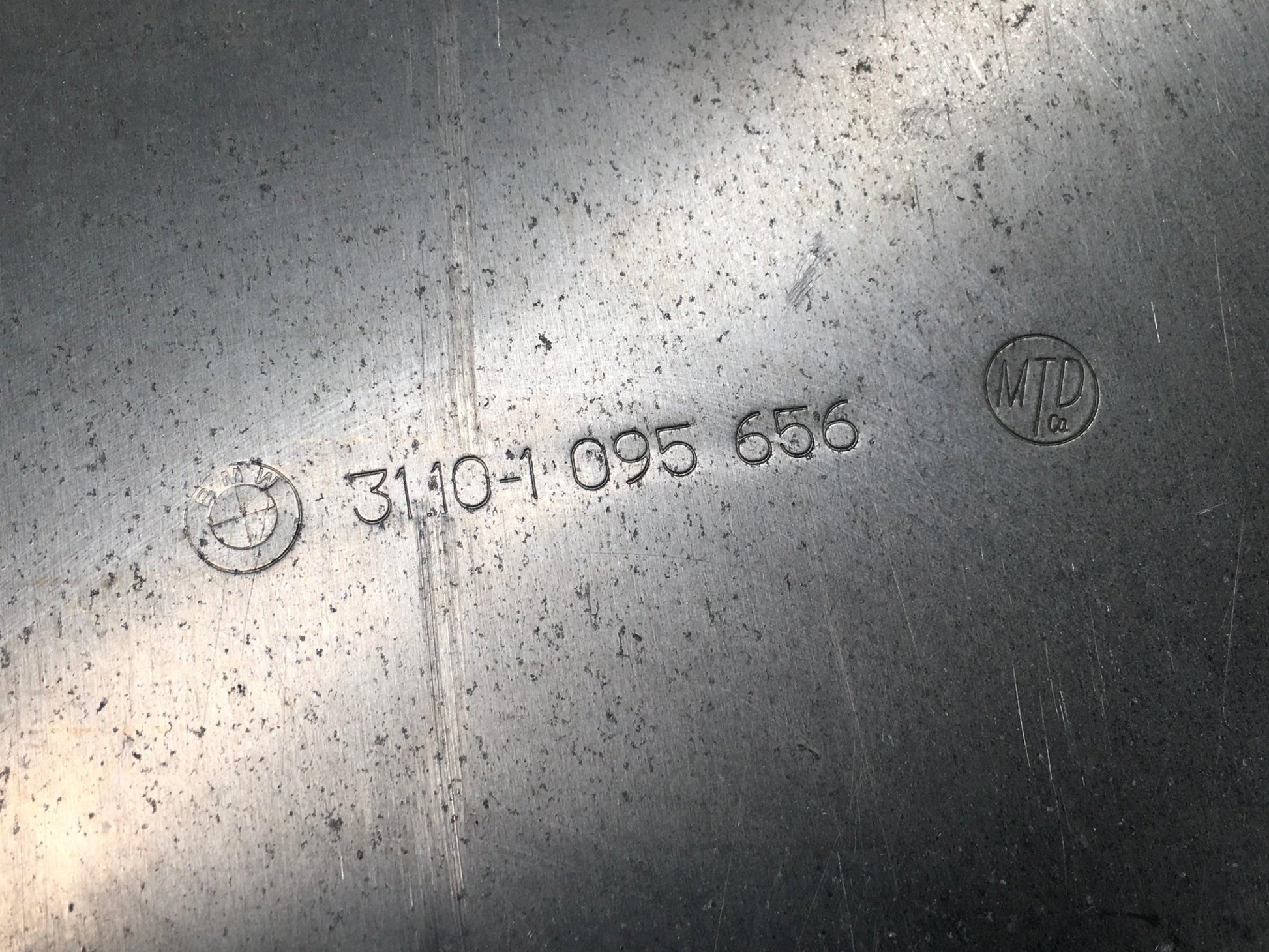 Placa deslizamiento transmisión BMW X5 E53 1095656 - 31101095656_