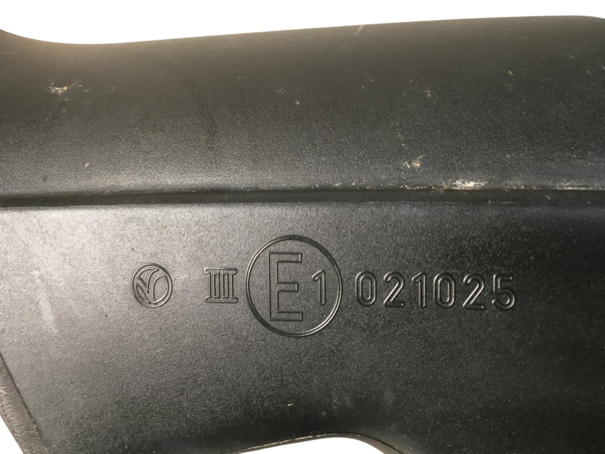 Porta Retrovisor izq VW Golf VI 5K - E1021025 _