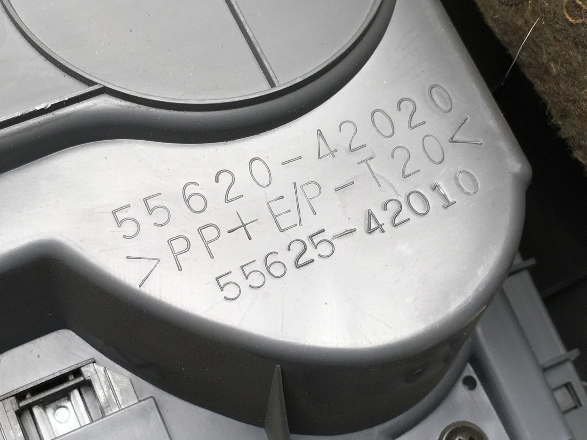 Portavasos Toyota Rav4 II - 5562042020