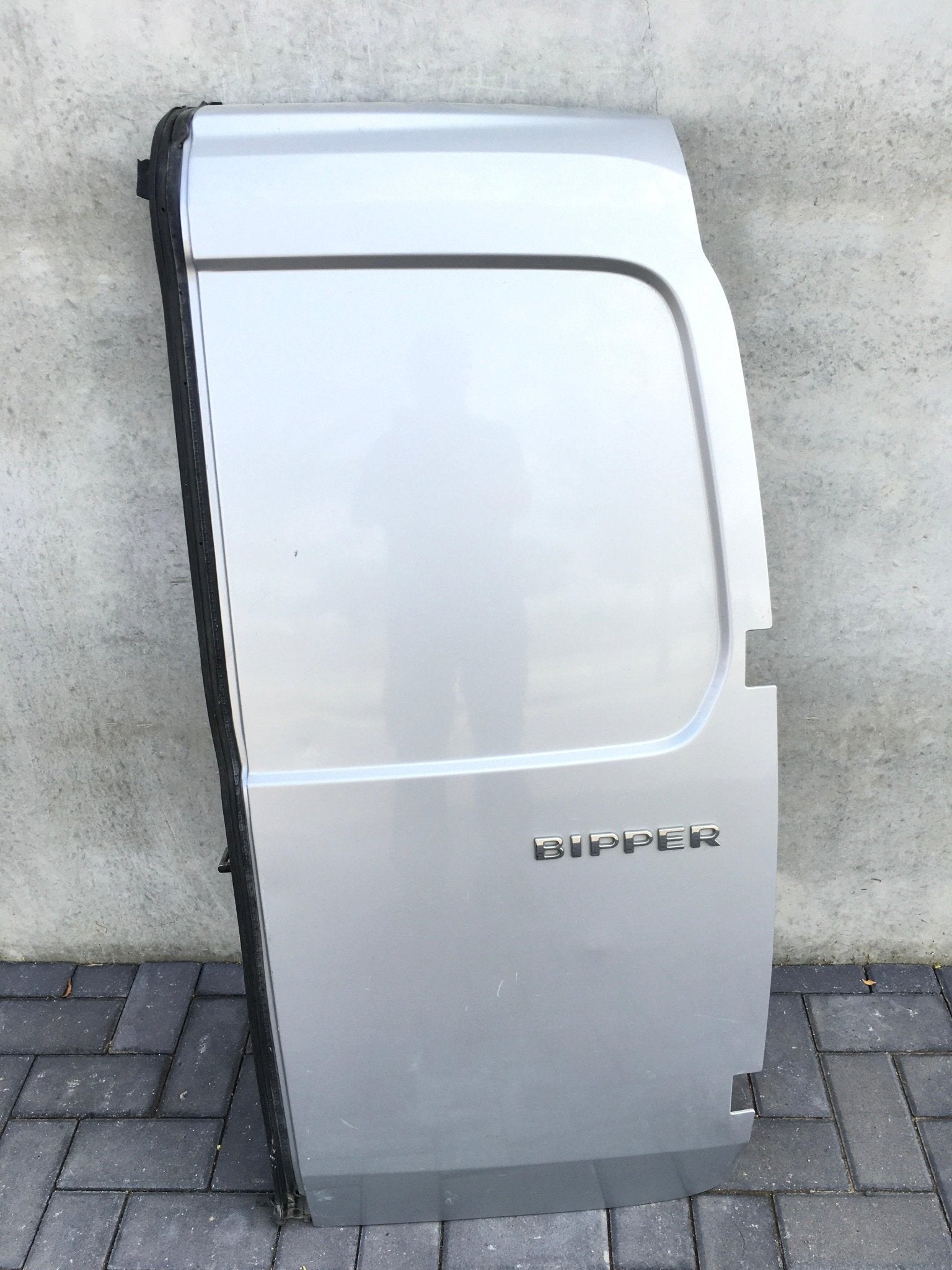 Porton derecho Peugeot Bipper - 1636296180