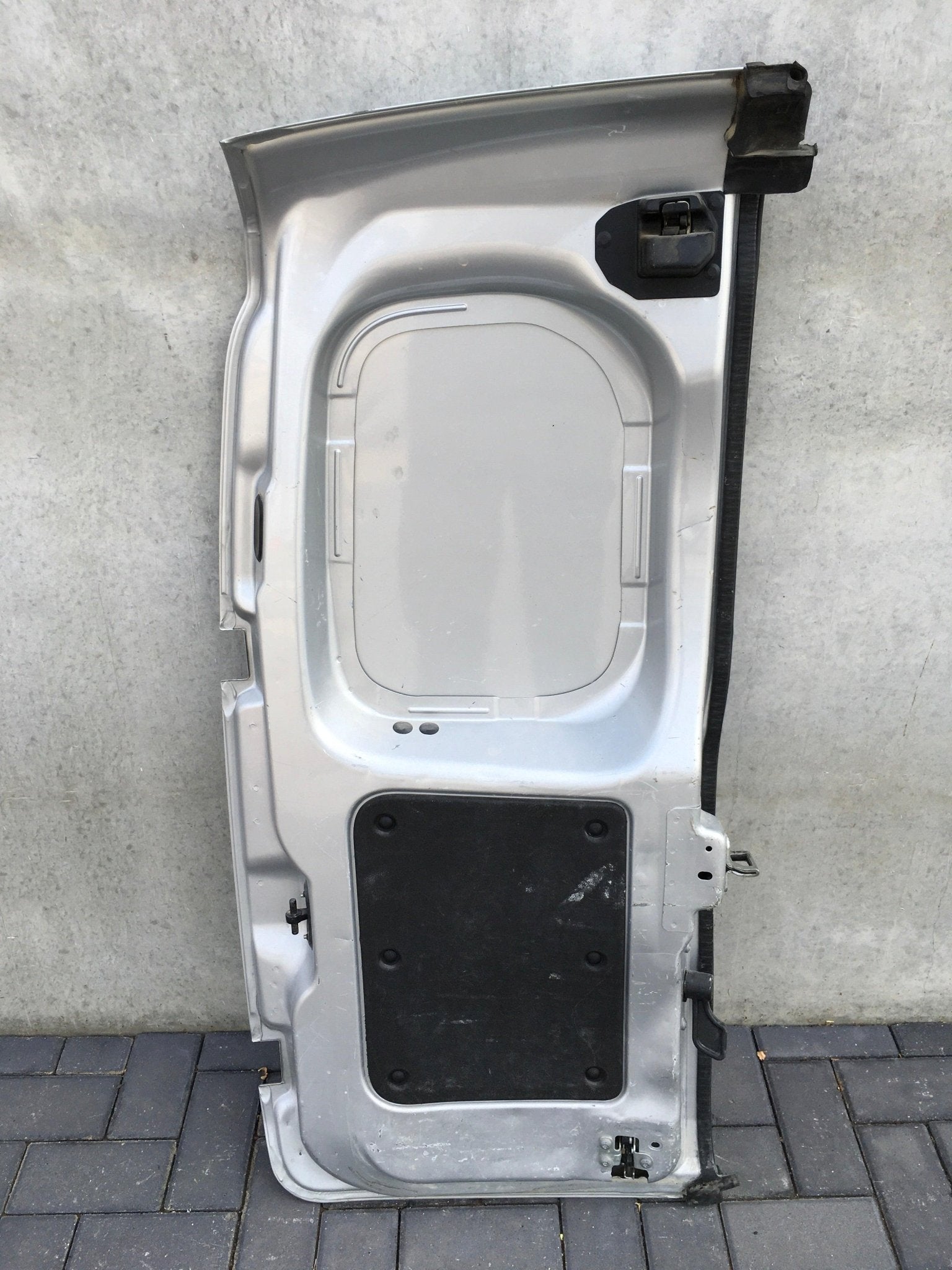 Porton derecho Peugeot Bipper - 1636296180