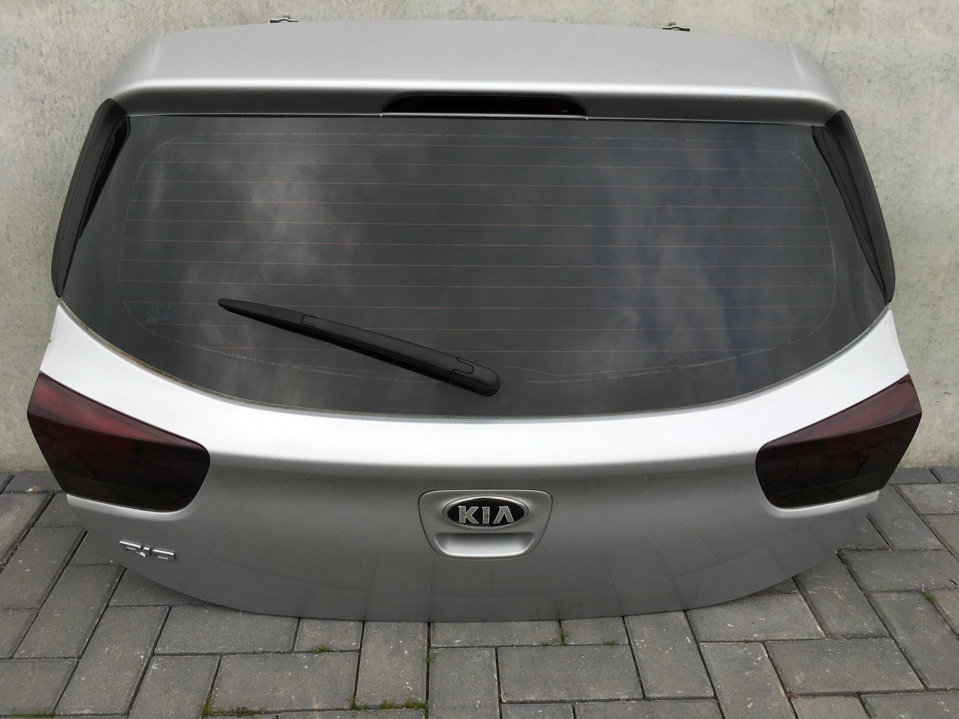 Porton Kia Rio IV - 73700H8000