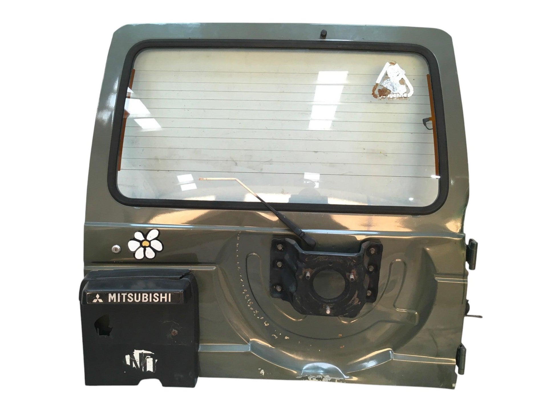 Porton Mitsubishi Montero L040 - MB275658 _