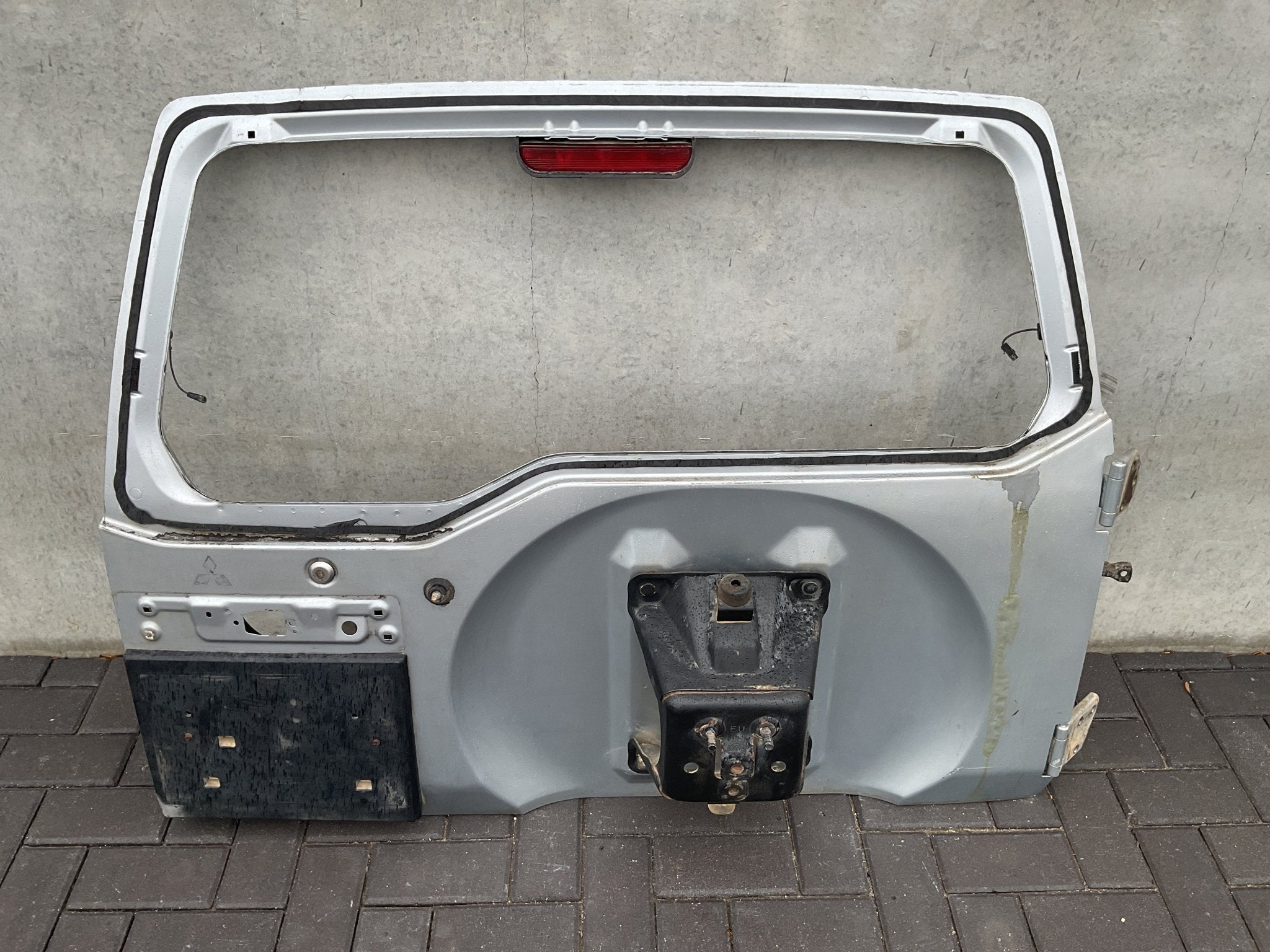 Porton Mitsubishi Montero Pinin 98 - 07 - MR465599