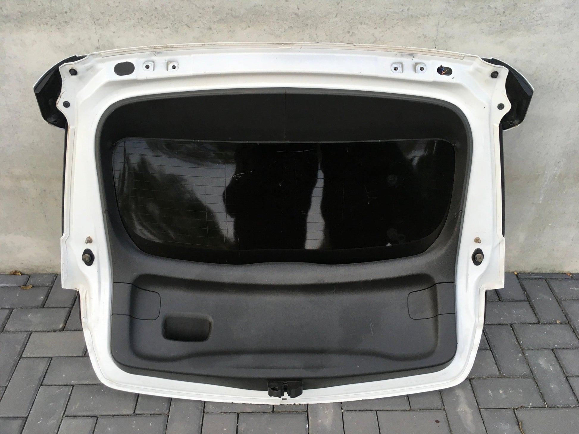 Porton trasero Opel Astra K - 39047564