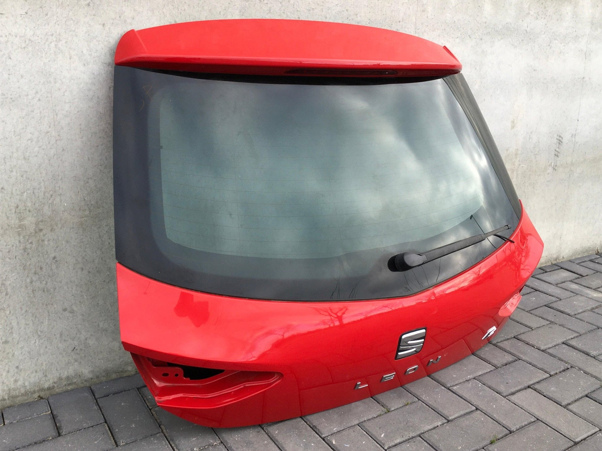 Porton trasero Seat Leon III SC - 5F3827024 _