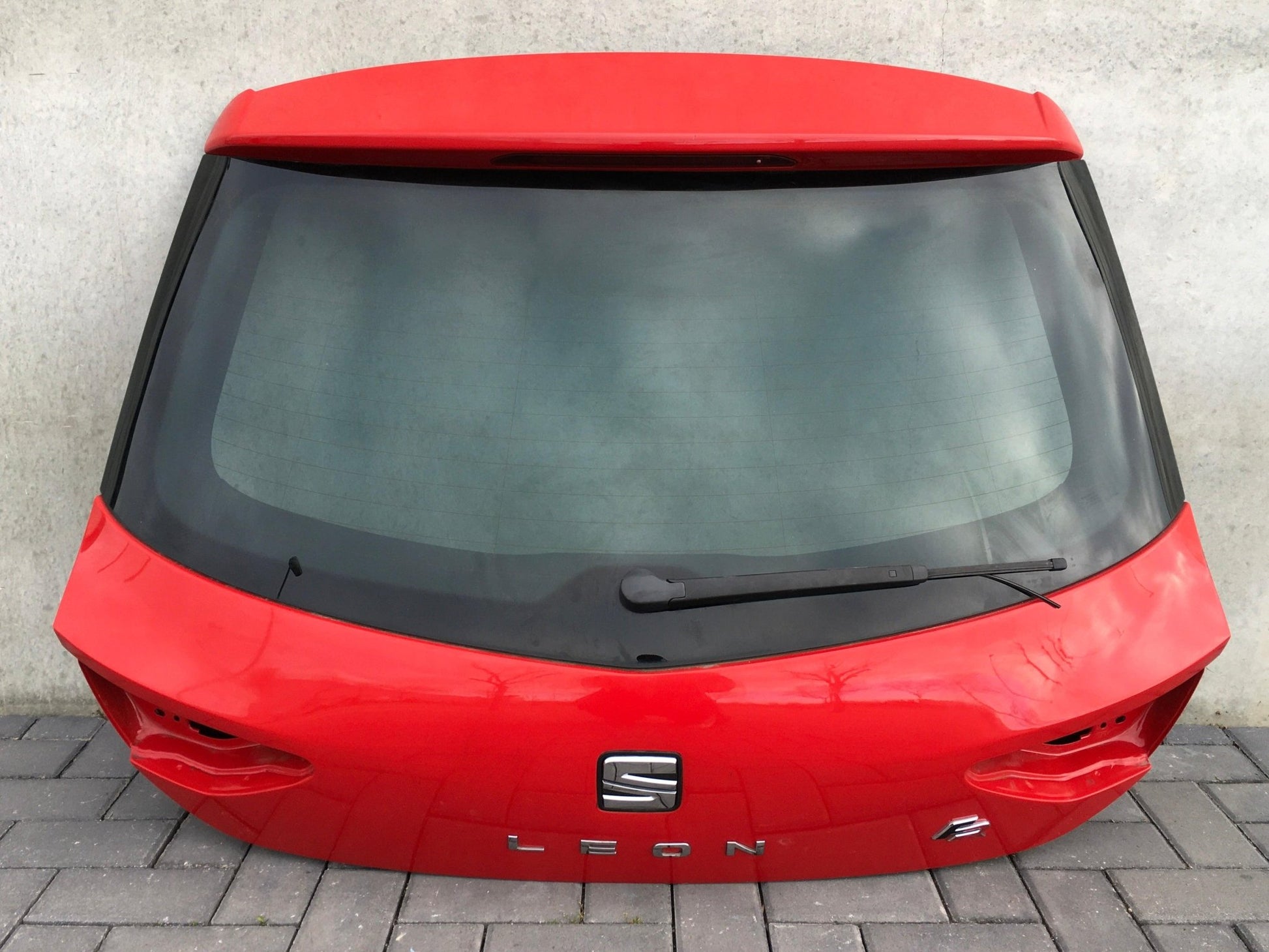 Porton trasero Seat Leon III SC - 5F3827024 _