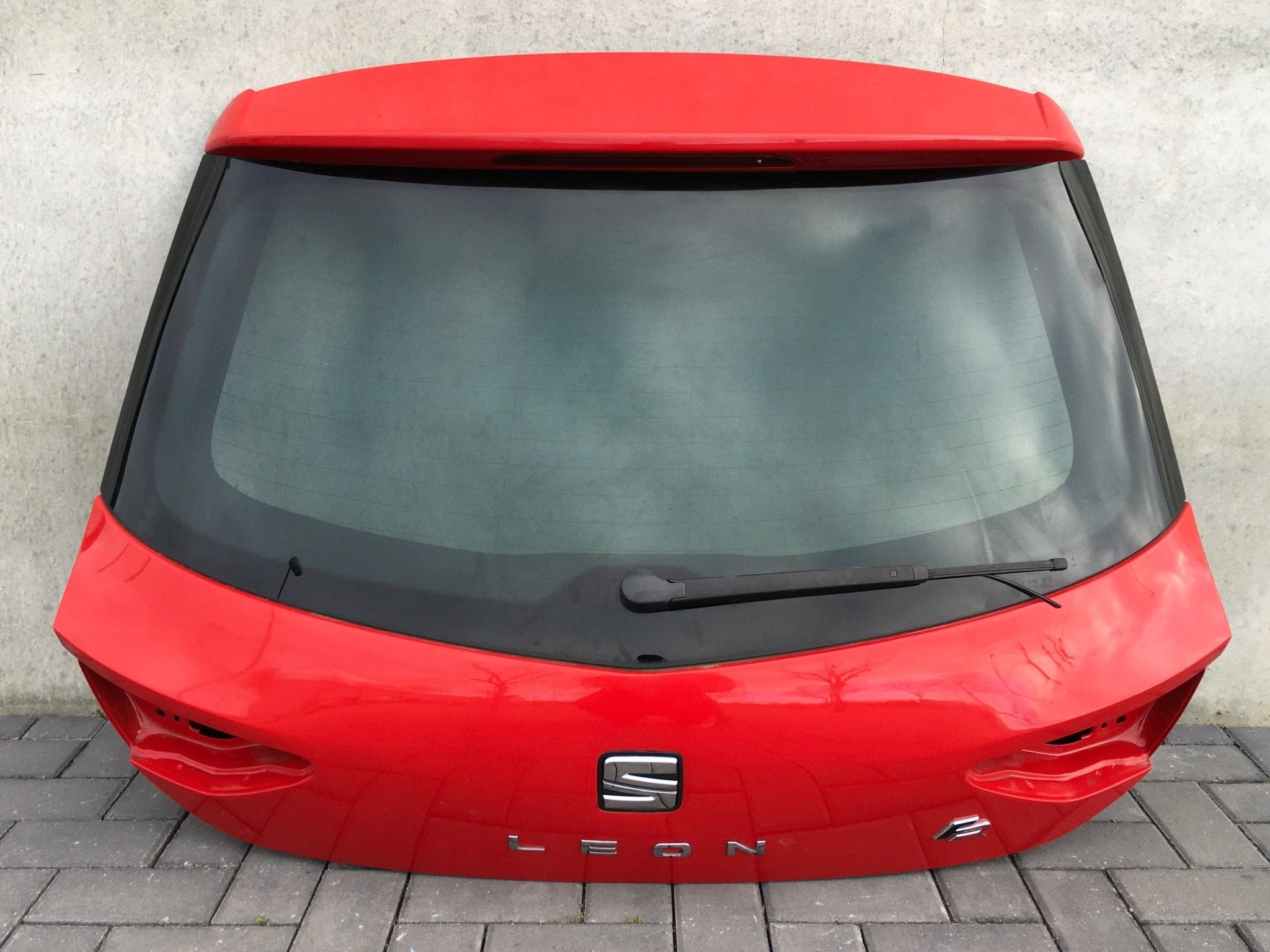 Porton trasero Seat Leon III SC - 5F3827024 _