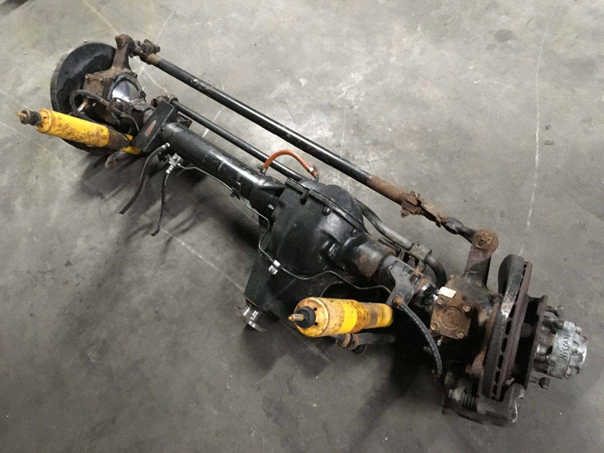 Puente delantero Nissan Patrol III 38511G9640 - 38511G9640