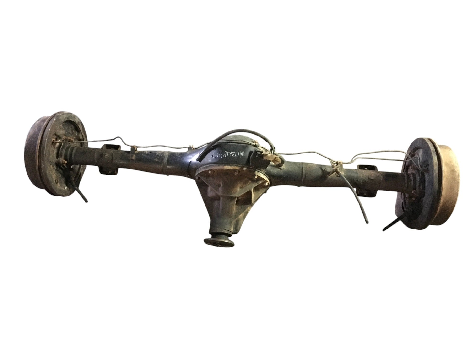 Puente trasero Mitsubishi Montero II - MB241964