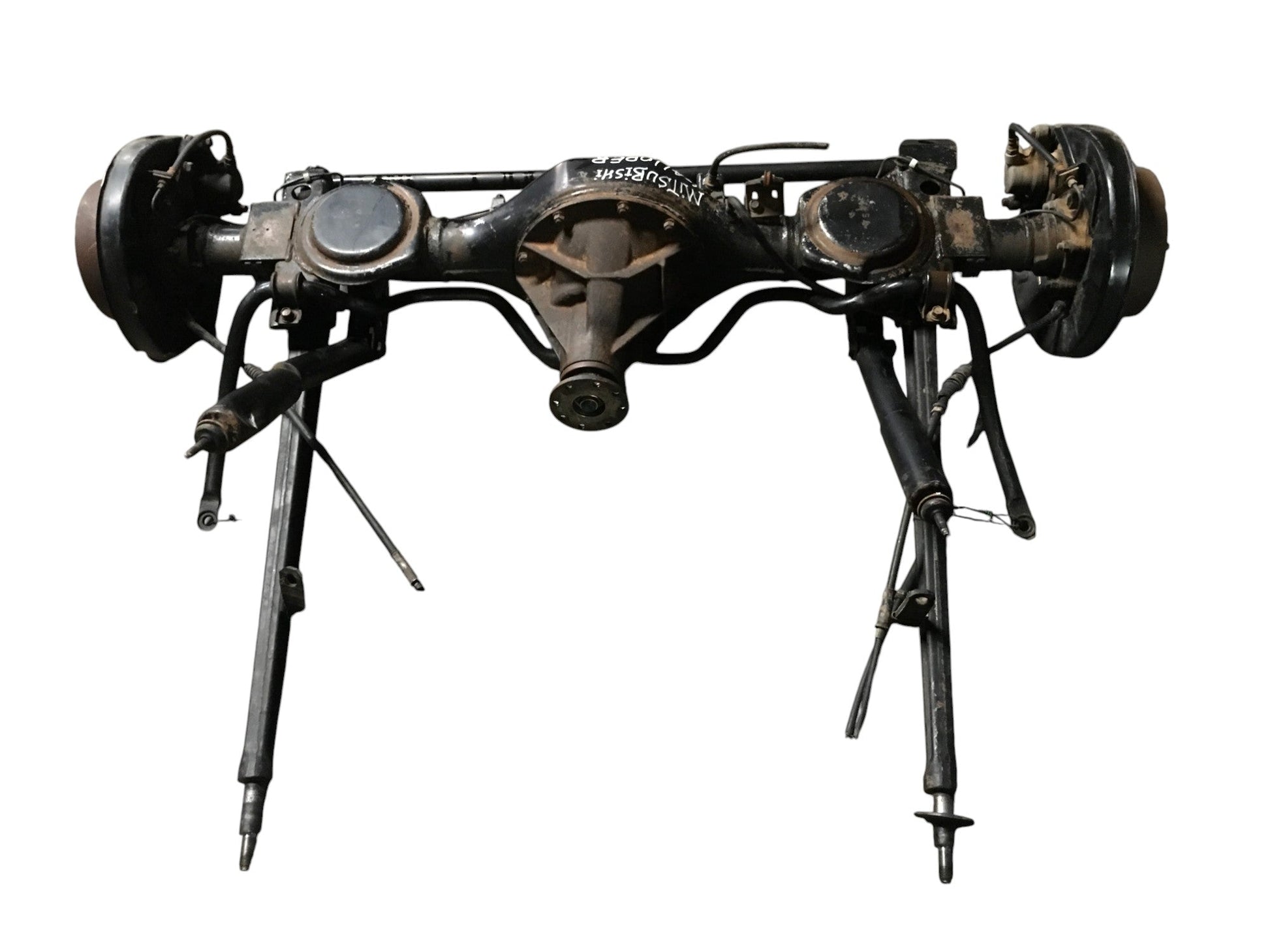 Puente trasero Mitsubishi Montero V20 - MR241580 _