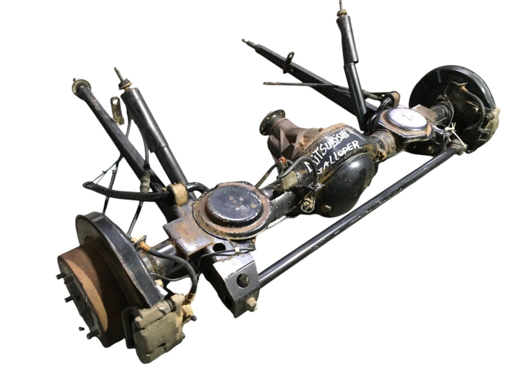 Puente trasero Mitsubishi Montero V20 - MR241580