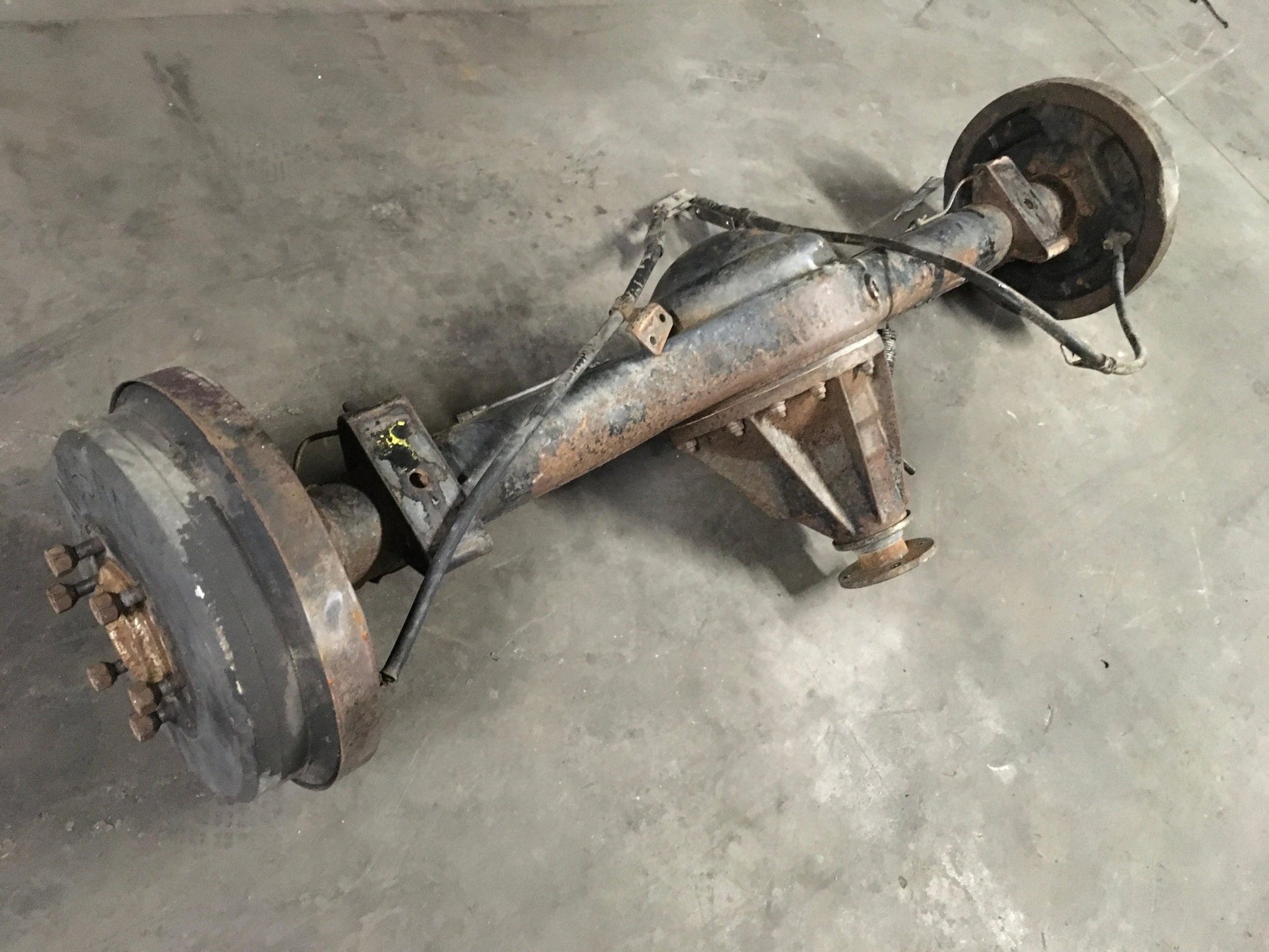 Puente trasero Nissan Patrol III 260 - 