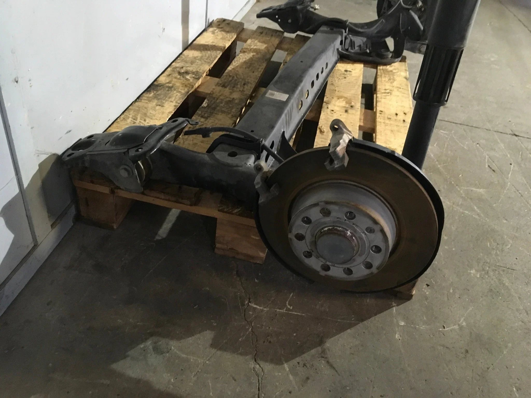 Puente trasero para VW Golf VII/ Skoda Octavia III