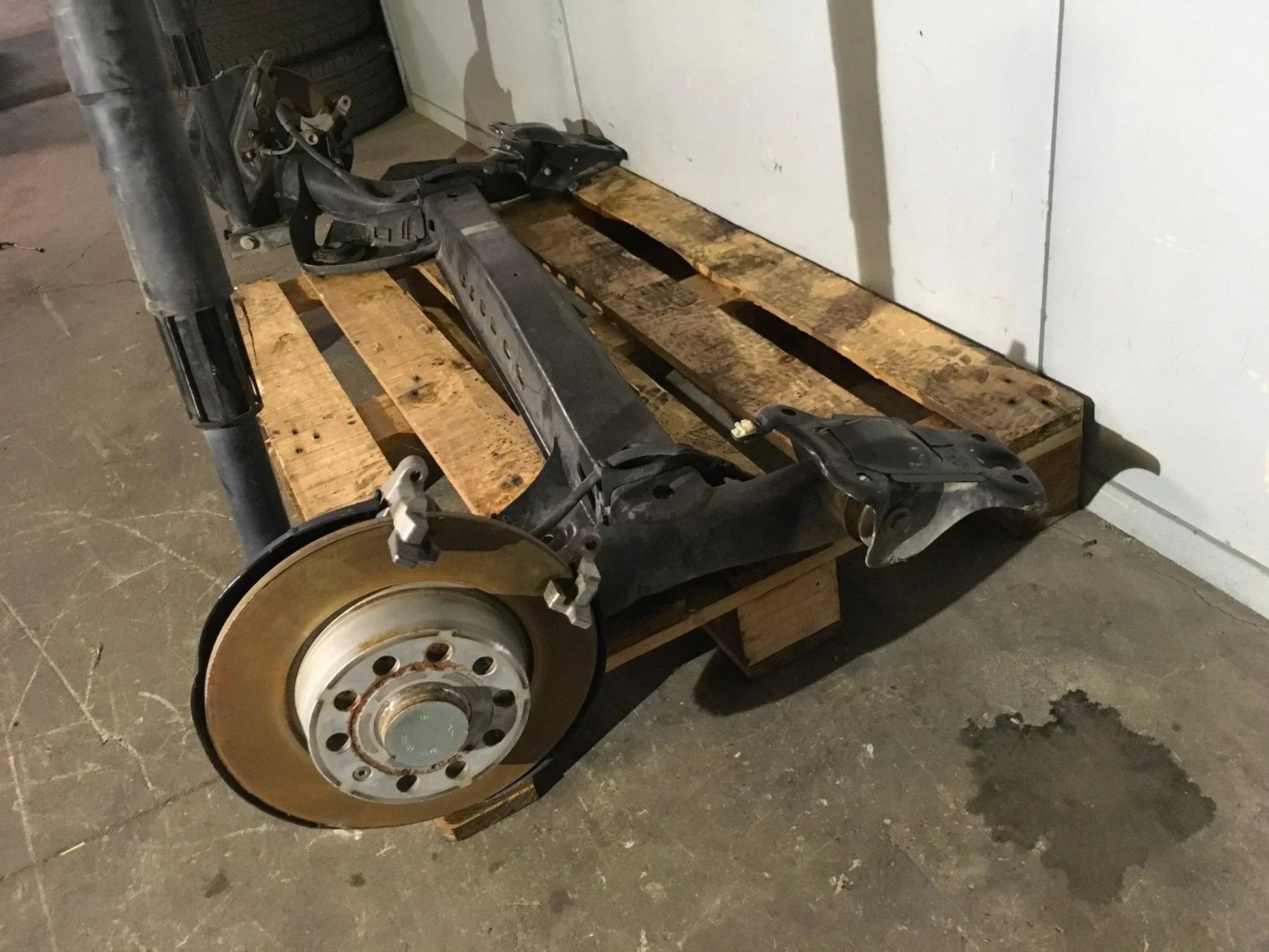 Puente trasero para VW Golf VII/ Skoda Octavia III