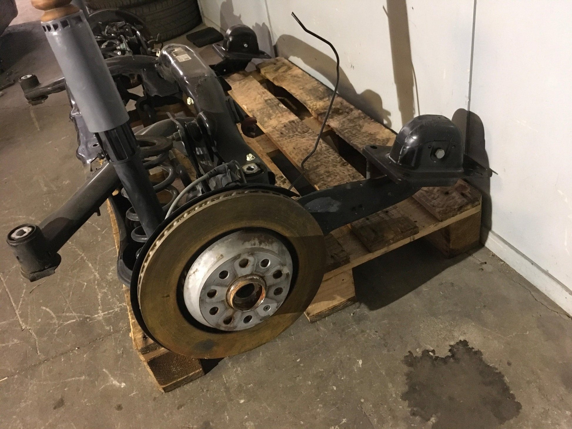 Puente trasero VAG 5Q0505235J - 5Q0505235J