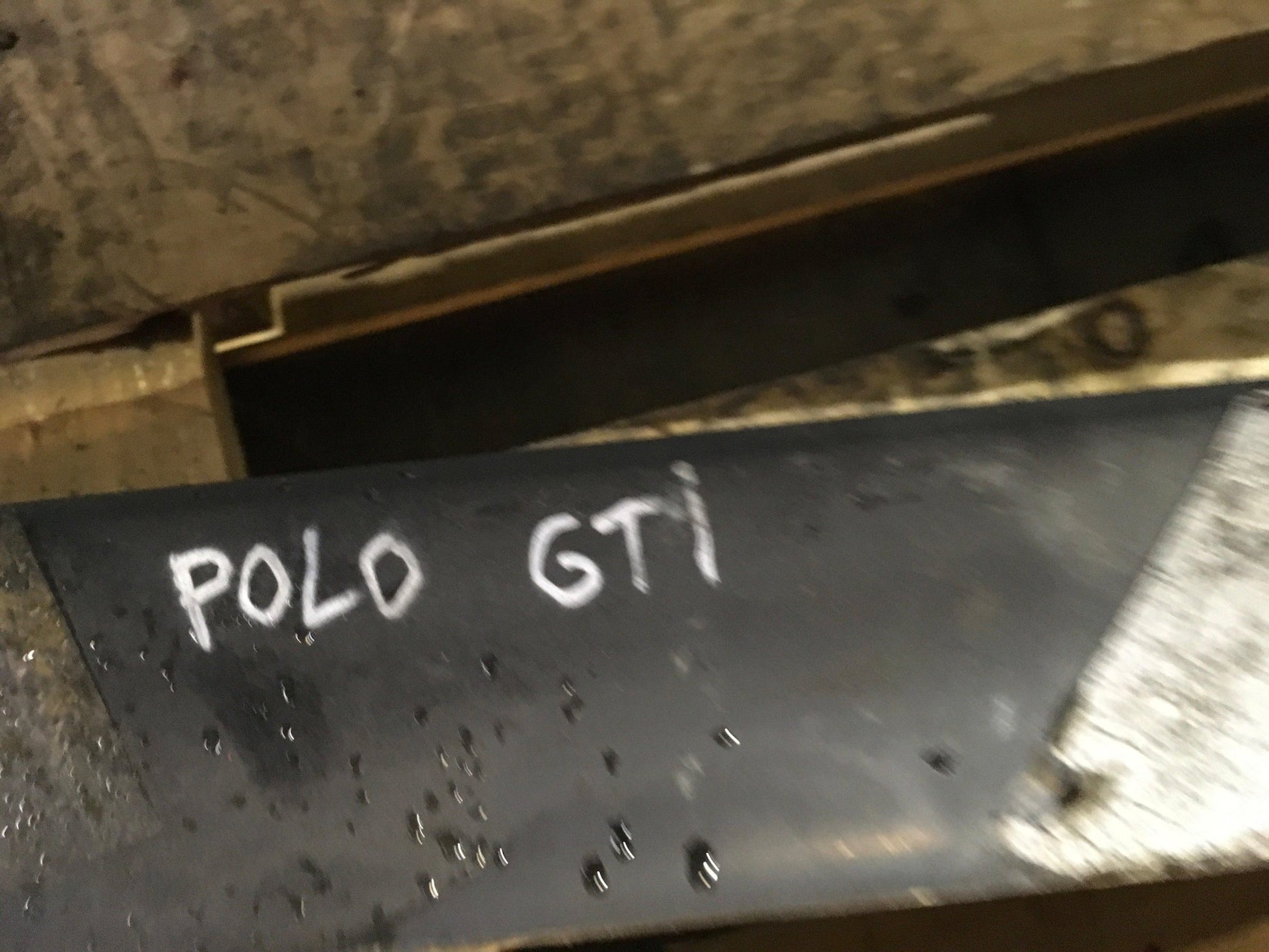 Puente trasero VAG 6Q0500051AS - 6Q0500051AS