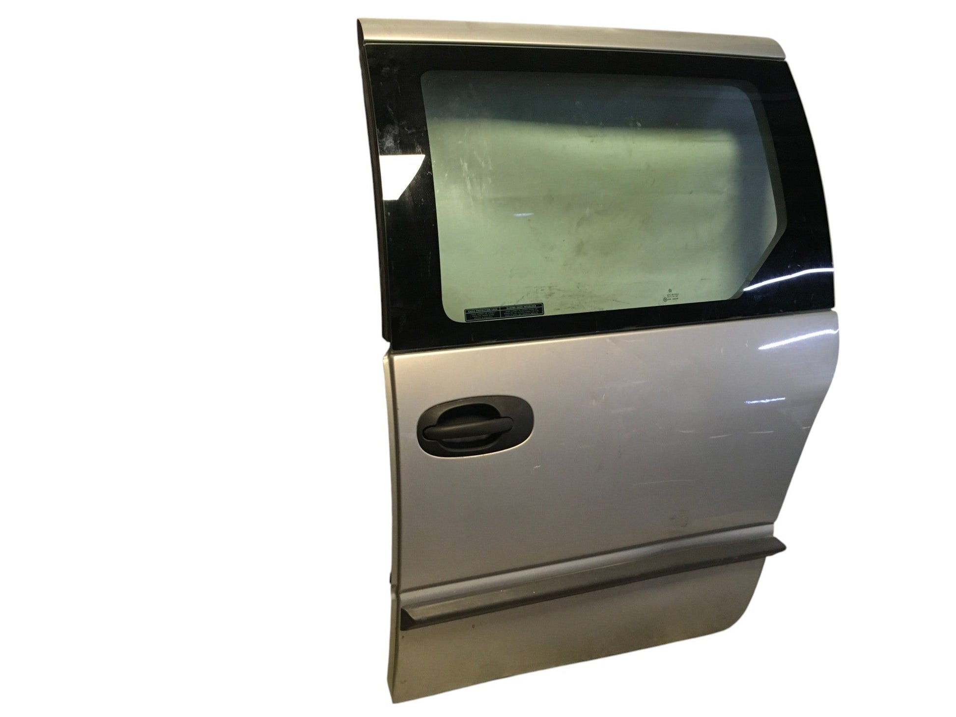 Puerta corrediza izq Chrysler Voyager III GS - 04675659AE