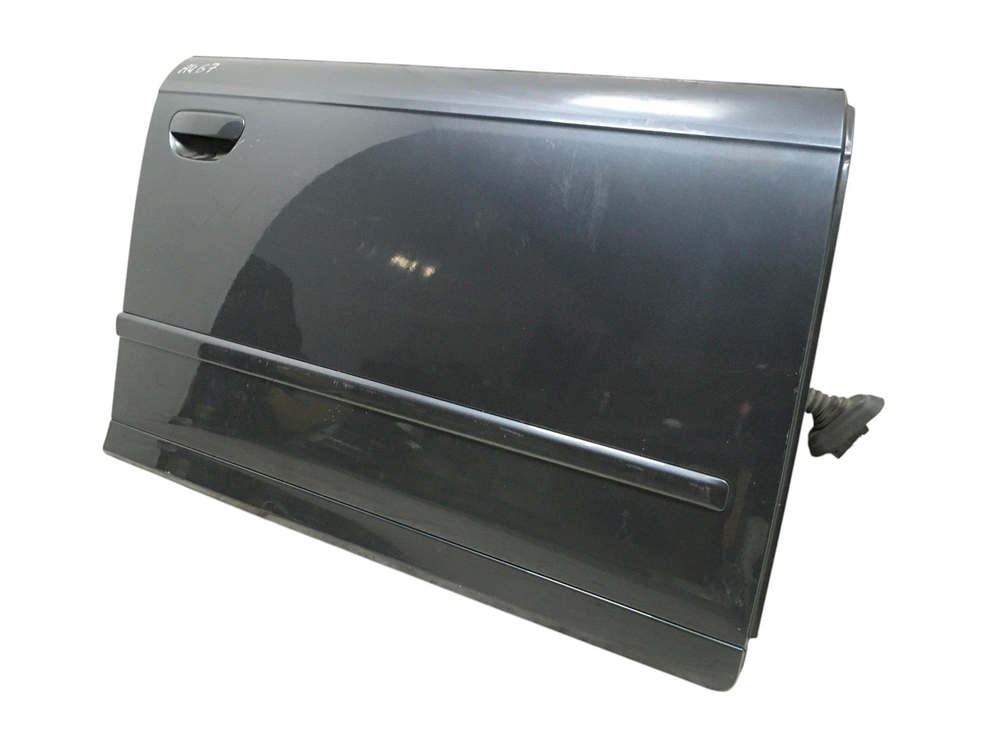 Puerta del dcha Audi A4 B7 Avant - 8E0831052